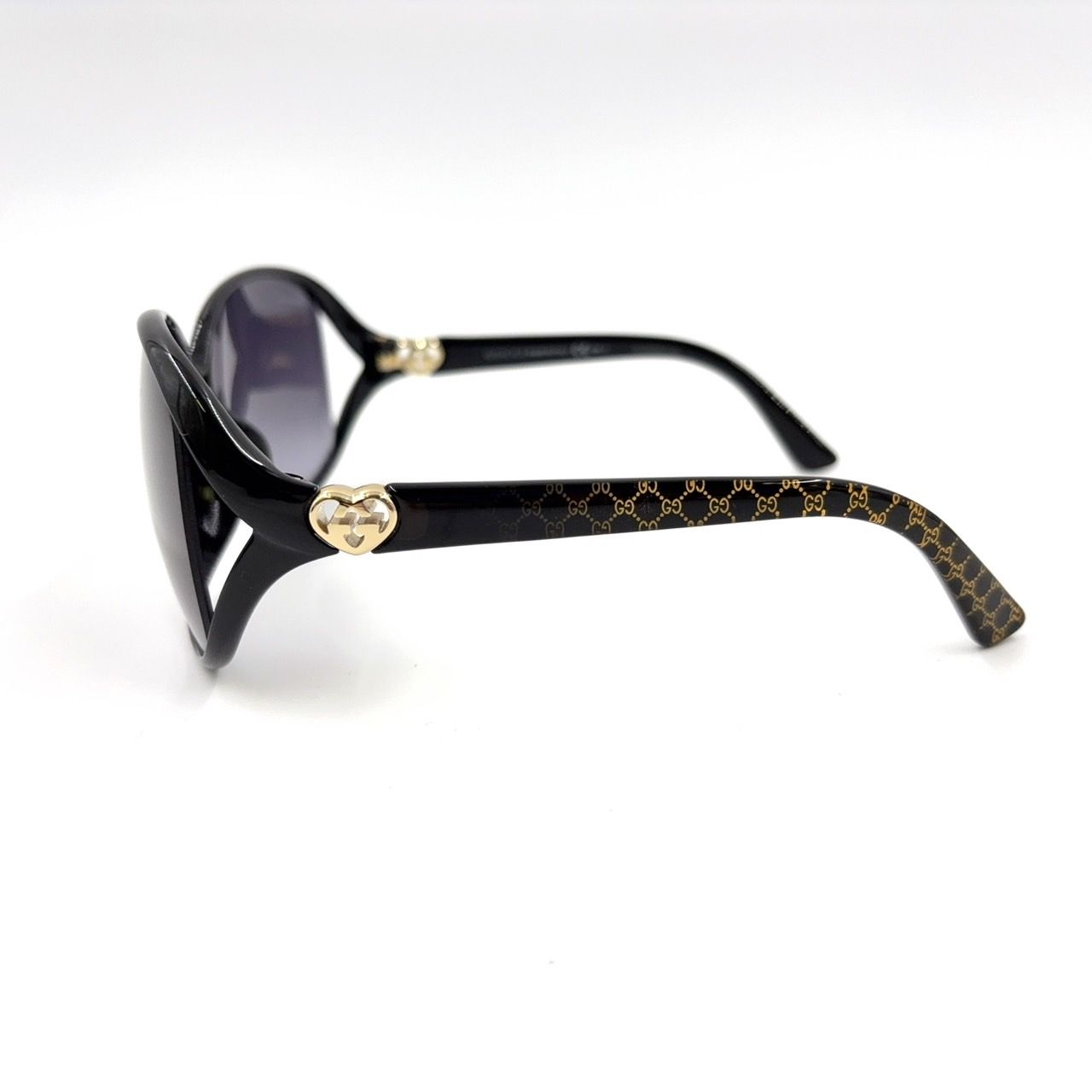 GUCCI バタフライ型 アジアンフィット インターロッキングG