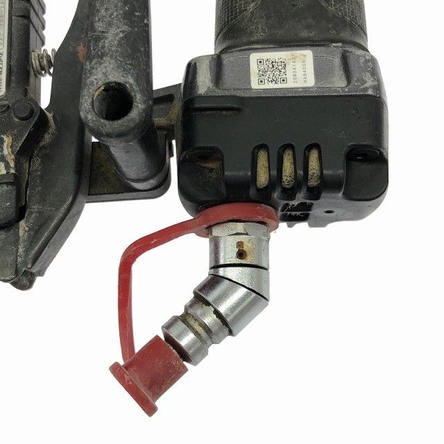 ステープル用エアネイラ