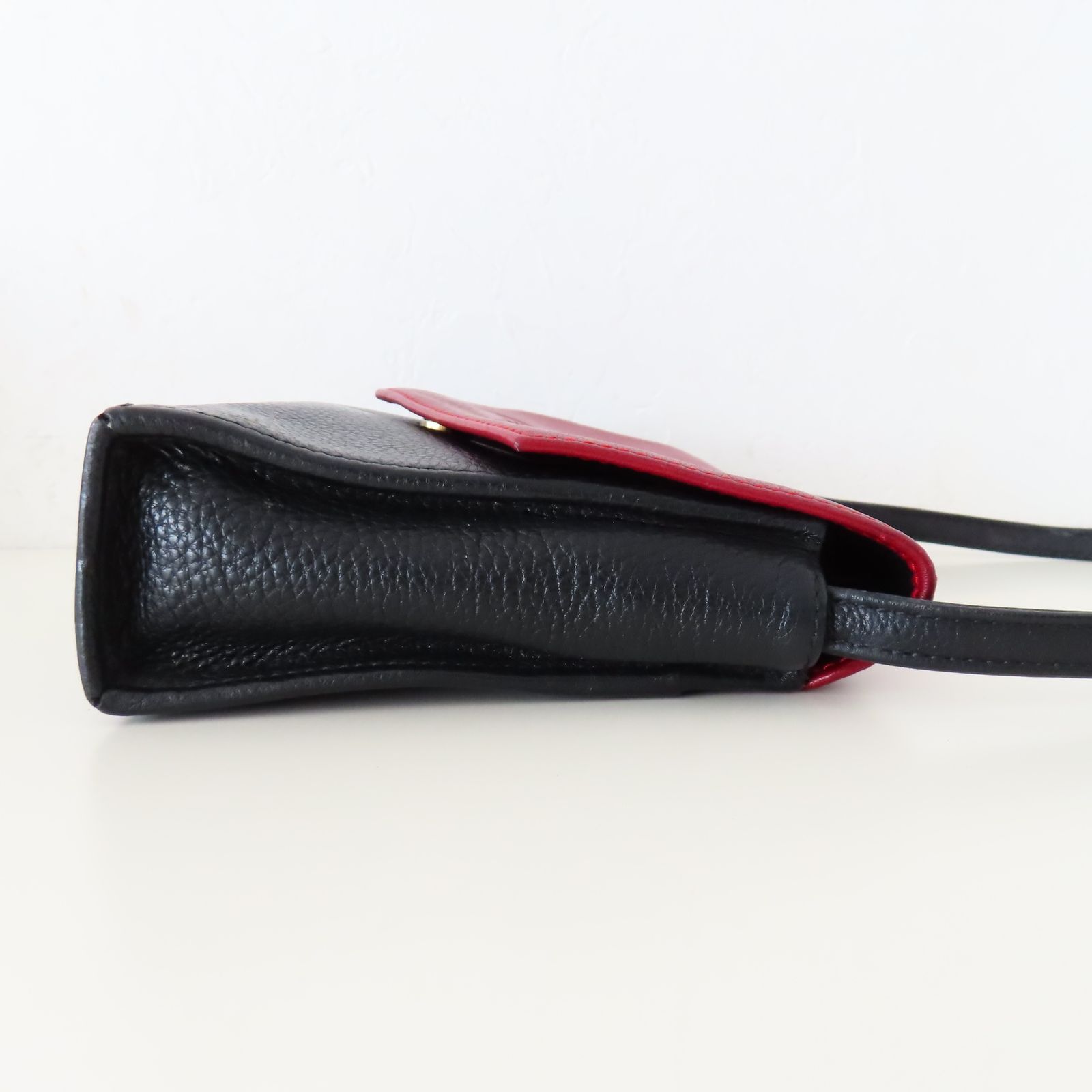 M08 LONGCHAMP ロンシャン フラップ レザーショルダーバッグ 替え  