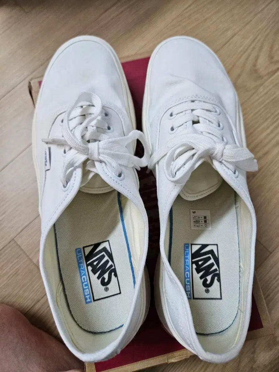 VANS アセンティック ビブラム 白 270 275