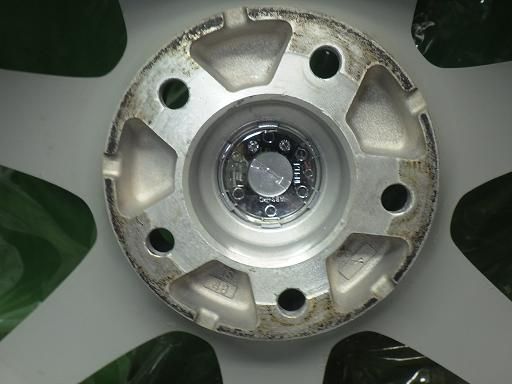 スタッドレス