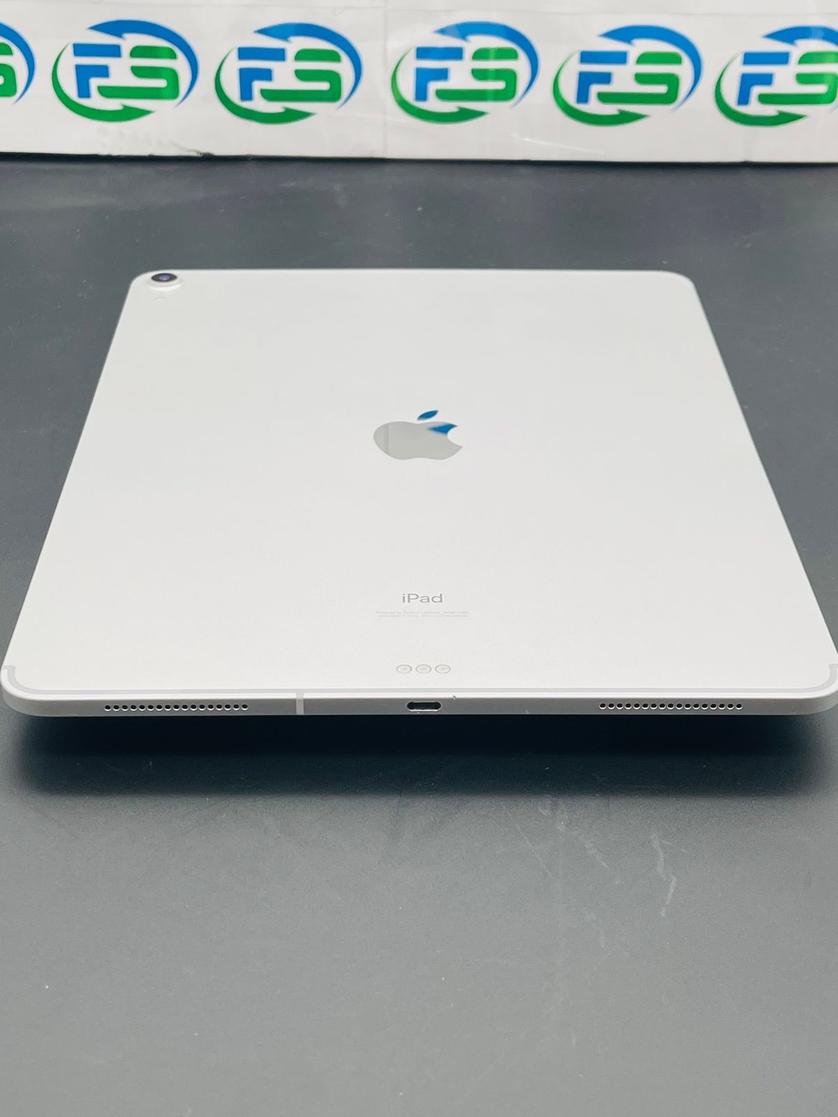 iPad Pro 12.9インチ（第3世代） Cellular 512GB シルバー