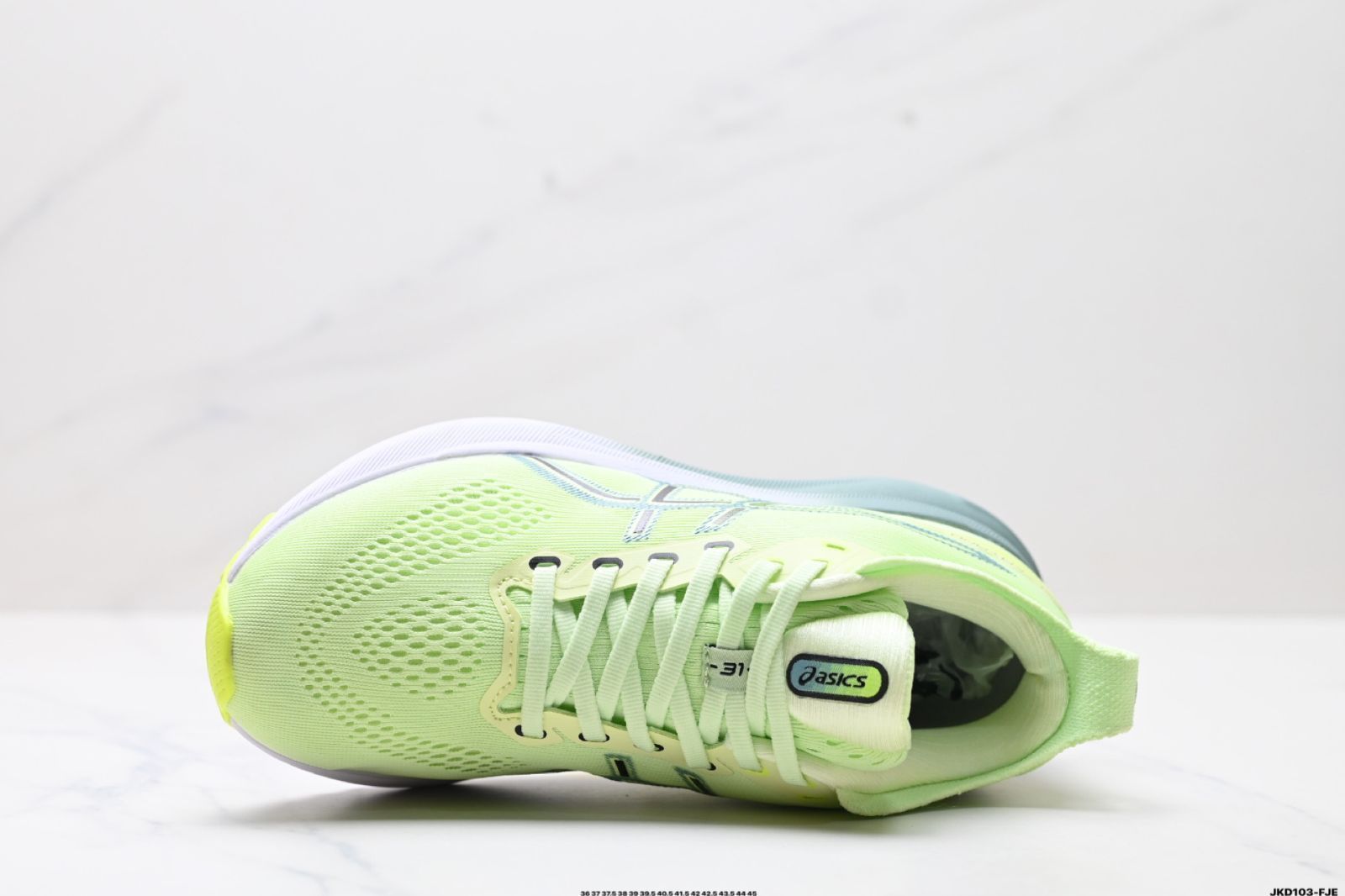 ASICS GEL-KAYANO 31 PLATINUM（アシックス ゲル - カヤノ 31