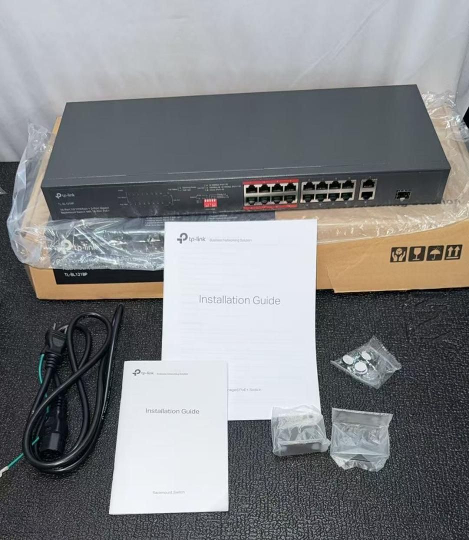 TP-Link TL-SL1218P 16ポート ラックマウントスイッチ 727732