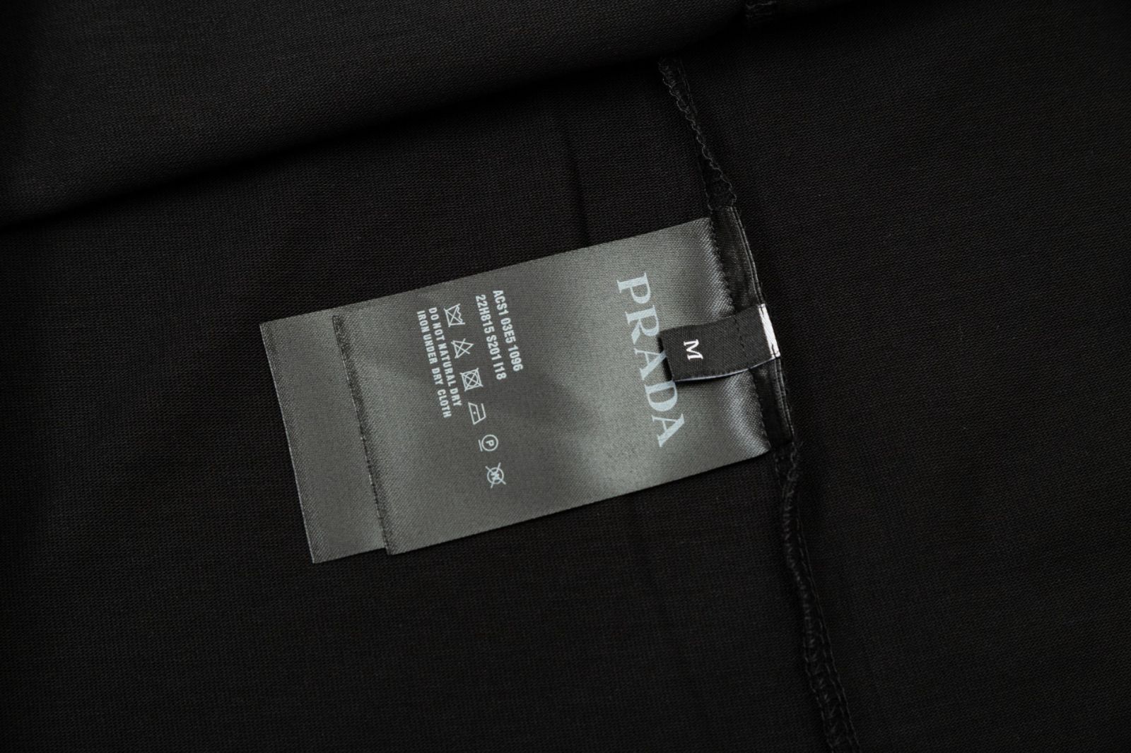 【話題】PRADA◆ストレッチコットン クルーネック ロングTシャツ セール】【USAコットン】 クルーネックTシャツ /ロンT/長袖T（T