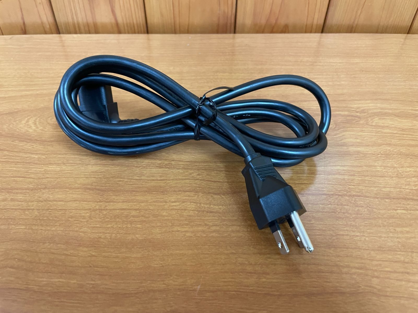 EHB-UG2B05-PL 1000BASE-T対応PoEスイッチングハブ 1000BASE-T対応PoEスイッチングハブ - EHB-UG2B05-PL