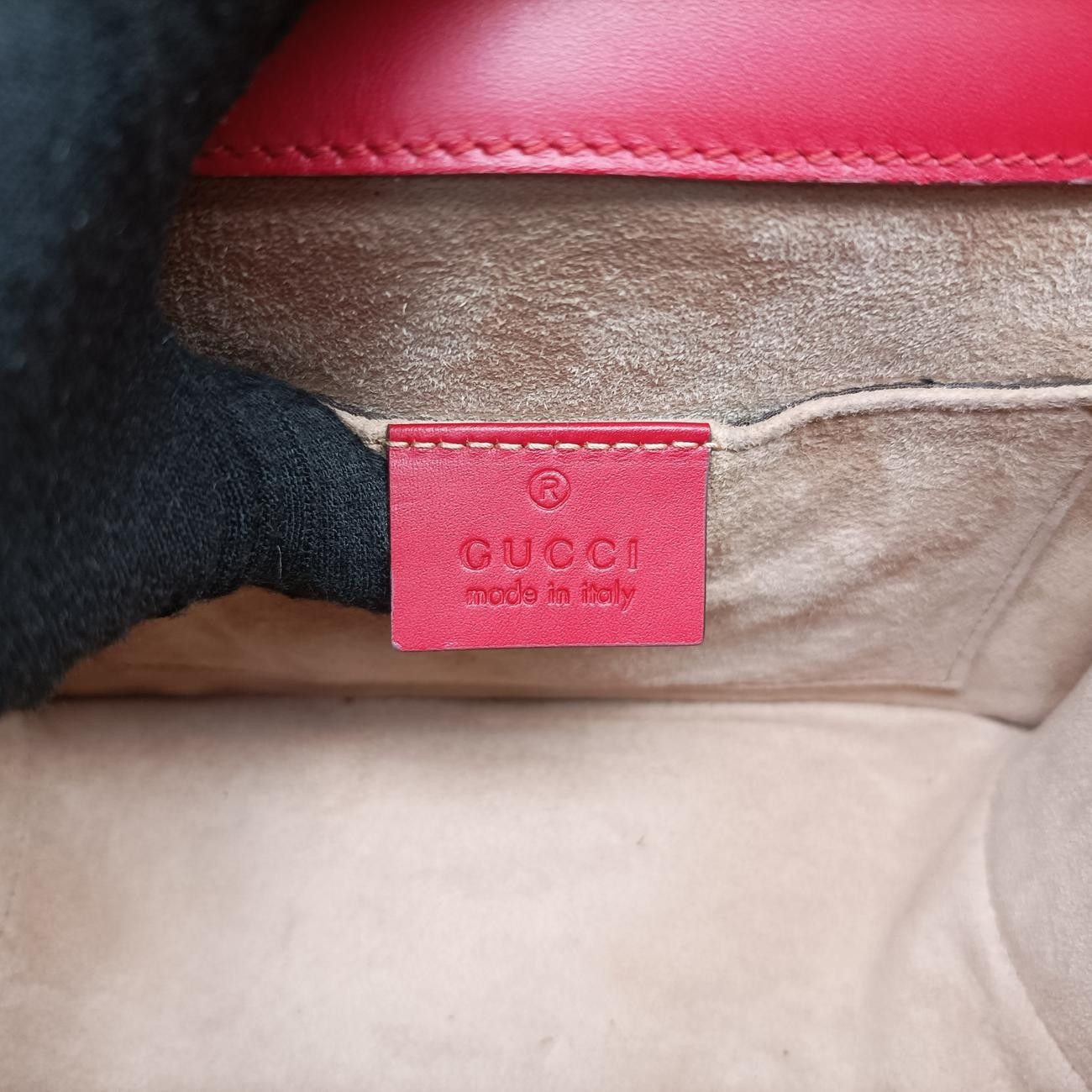 グッチGucciシルヴィ レッド×ネイビー