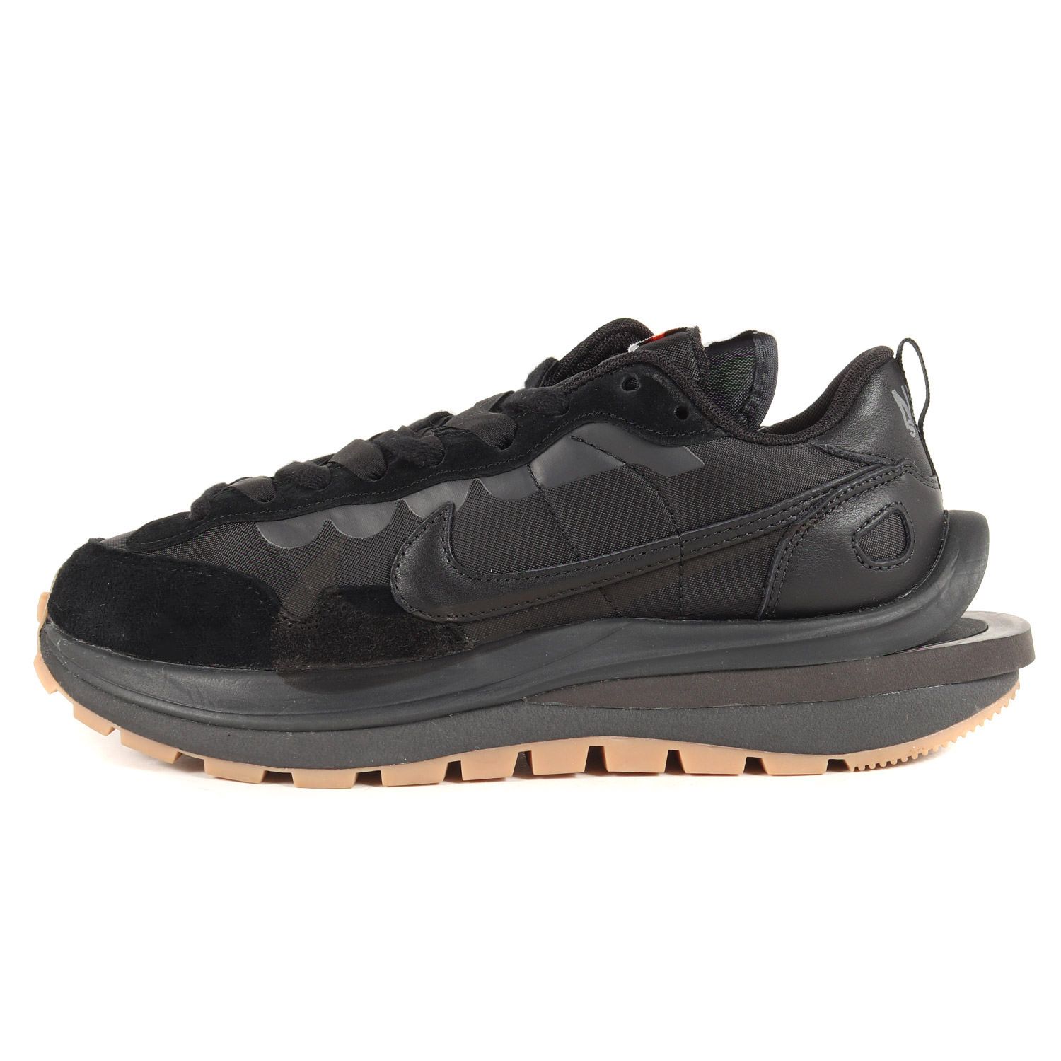 美品 Sacai サカイ サイズ:26.5cm 22SS NIKE VAPORWAFFLE / SACAI BLACK GUM  (DD1875-001) ナイキ ヴェイパーワッフル ブラック オフノワール US8.5 ローカット スニーカー コラボ - メルカリ