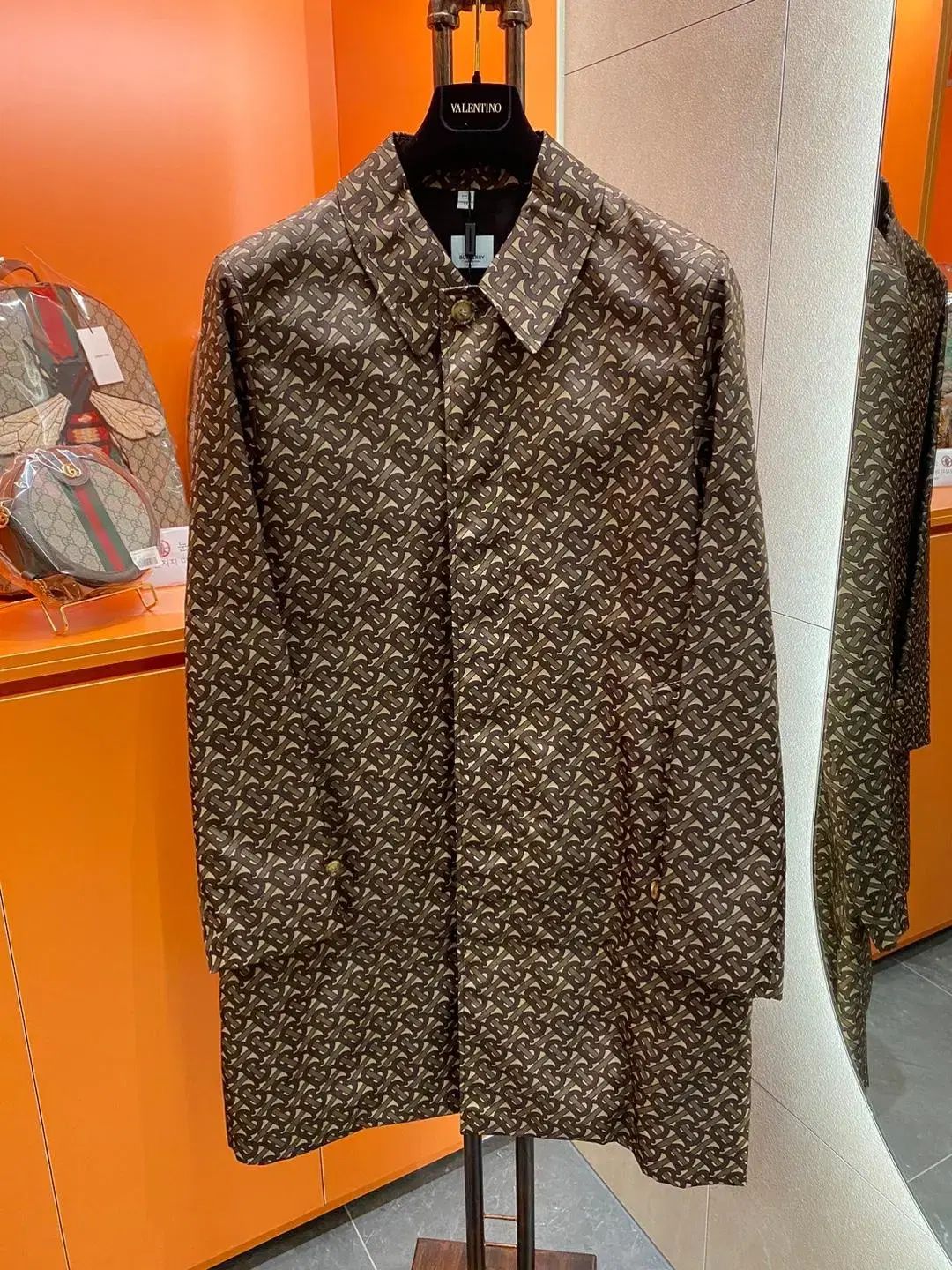 バーバリー モノグラム ストライプ コート 新商品 54 Size