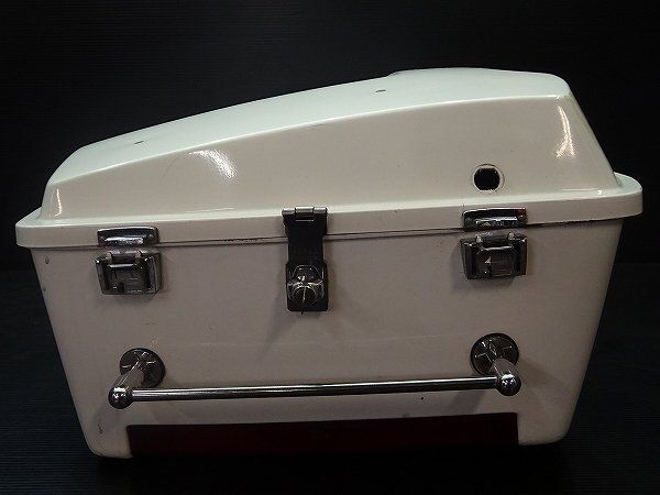 リアボックス E2969