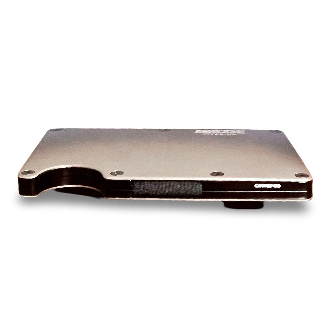 the Ridge Titanium チタン グラデーション カードケース the Ridge Titanium チタン グラデーション カードケース
