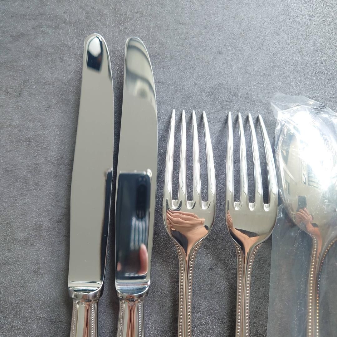 テーブルサイズ 含む