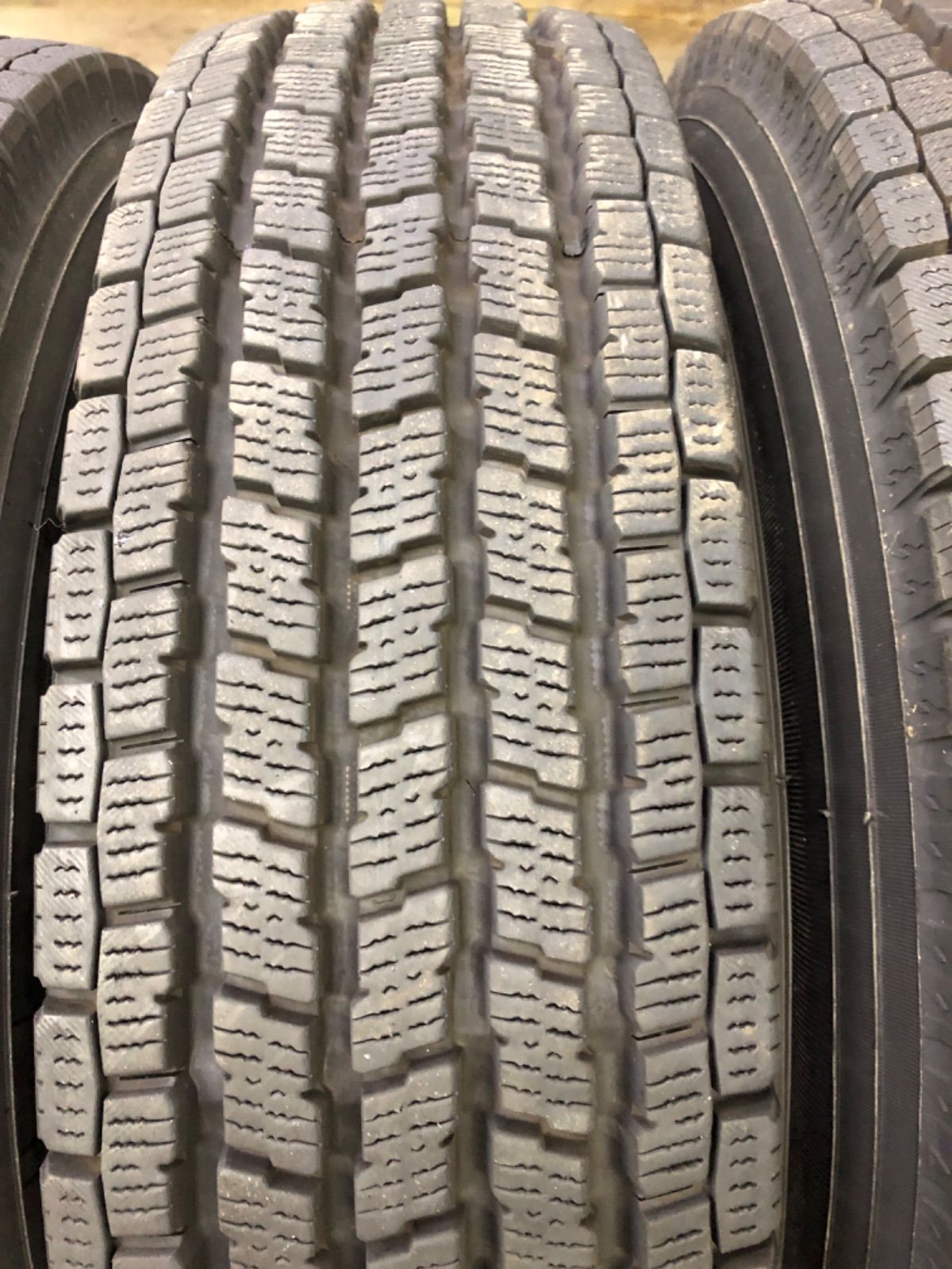 トヨタ プロボックス スタッドレス 155/80R14 88/86N ヨコハマ