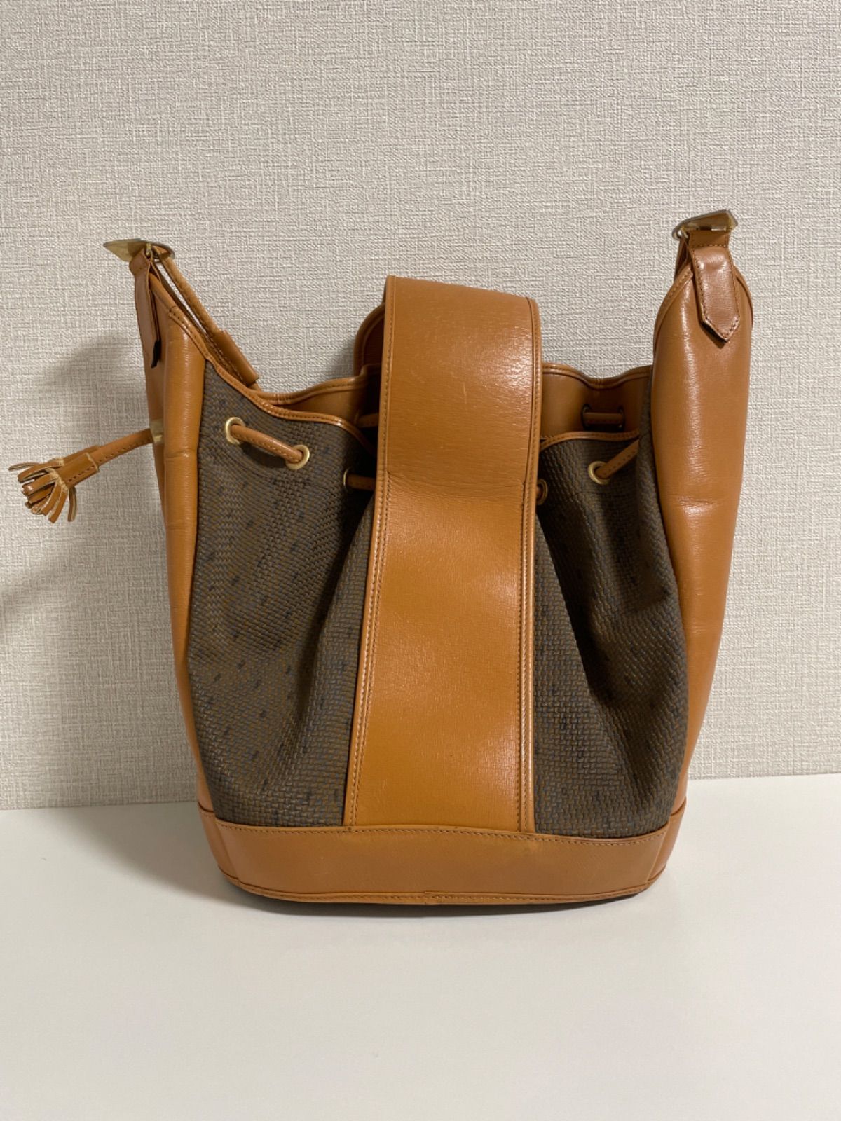 イヴサンローラン YVES SAINT LAURENT ヴィンテージ YSL ロゴ 巾着