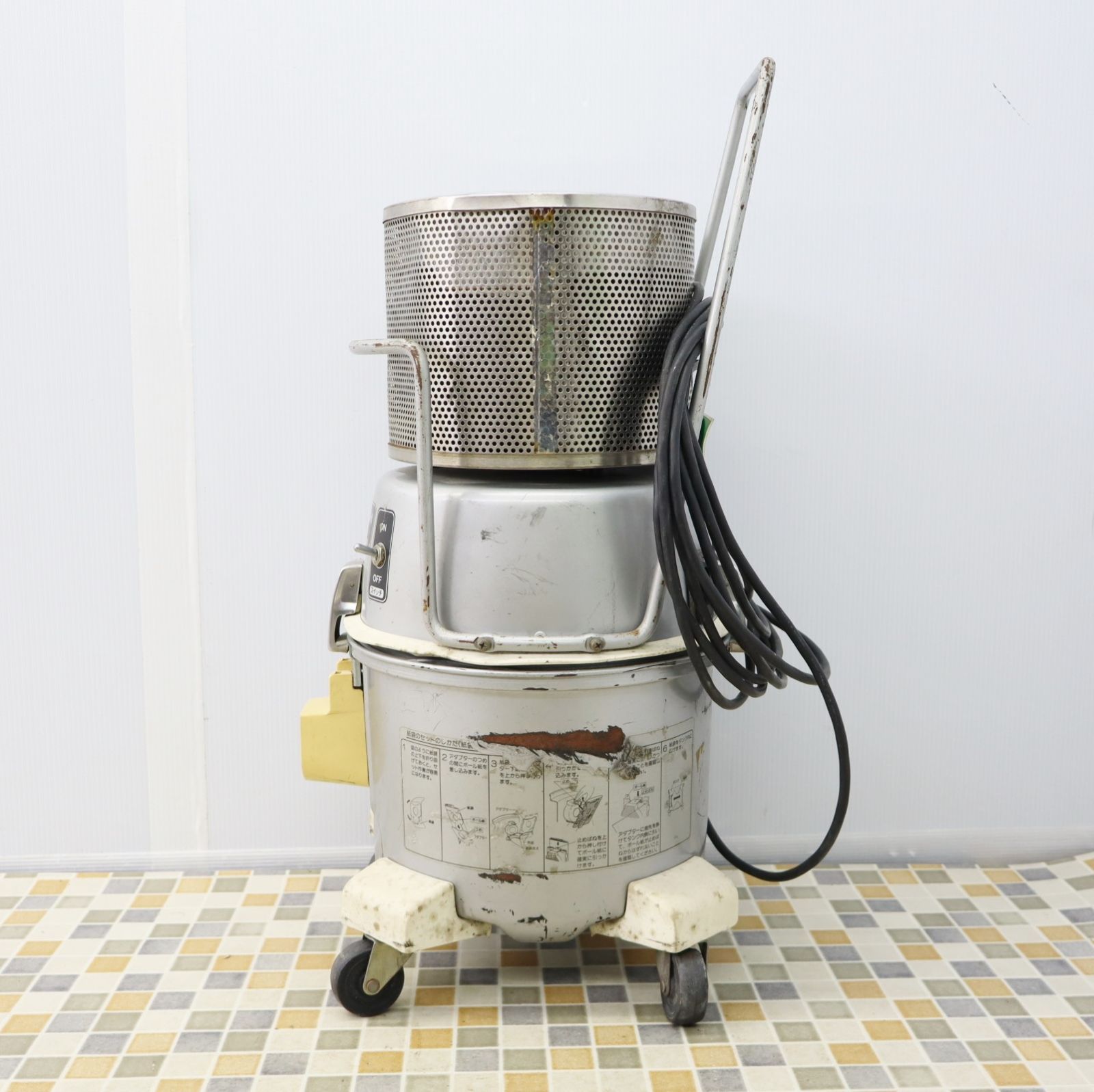 ▽業務用 ｜電気掃除機 ホースなし 本体のみ 100V 50/60Hz｜日立