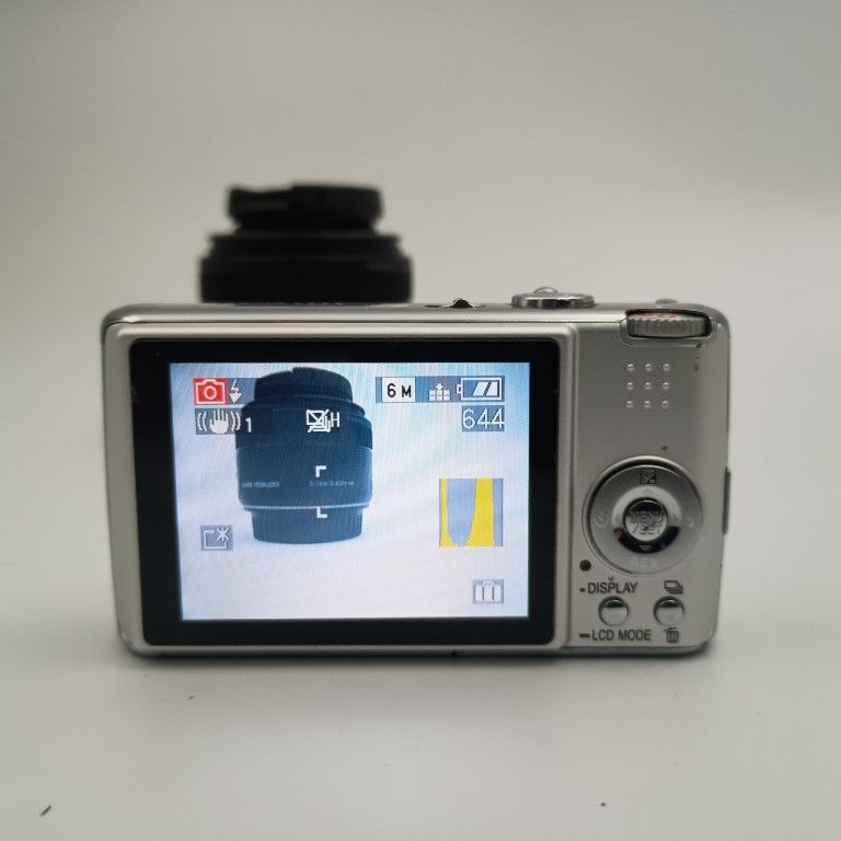 Panasonic LUMIX DMC-FX01 シルバー 015 Panasonic LUMIX DMC-FX01