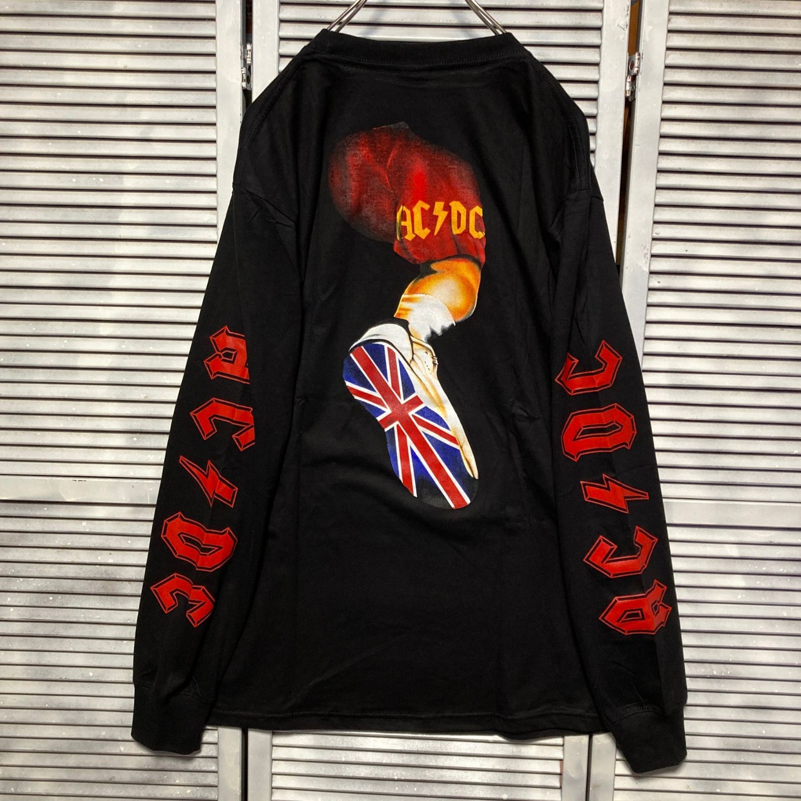 エーシーディーシー ACDC 黒 長袖 Tシャツ ロンT バンド ロングスリーブ デザイン 袖 両面 プリント 派手 奇抜 古着 ビンテージ vintage ロック パンク メタル ヒップホップ ラッパー アーティスト 7部袖 カットソー 