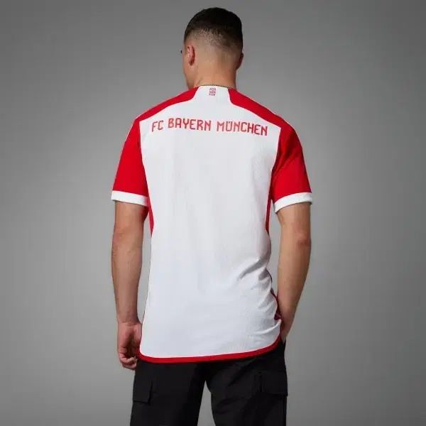 バイエルン トレーニングトップ ジャージ adidas FC Bayern Munich