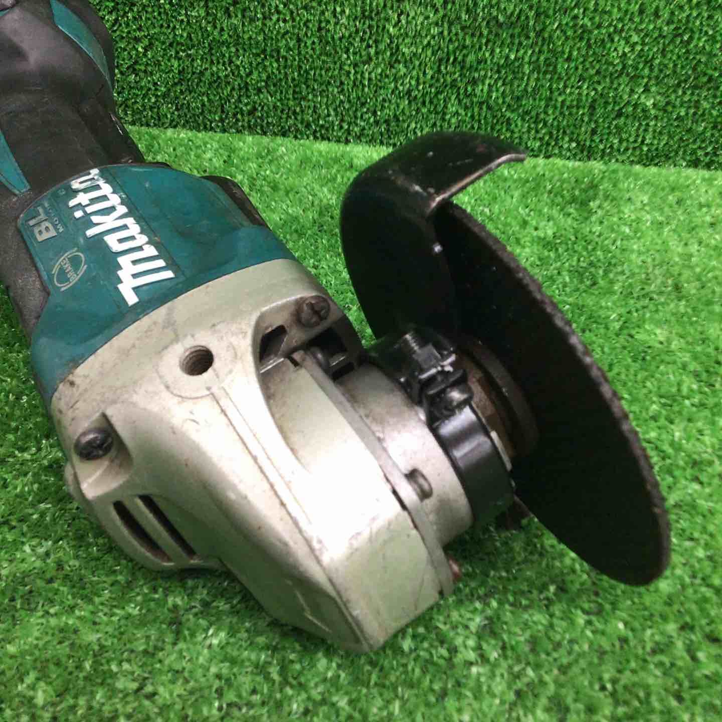 マキタ(makita) 100mmコードレスディスクグラインダGA408DRGX Amazon | マキタ ディスクグラインダ40Vmax 125mm 無線連動集塵