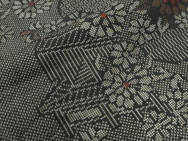 平和屋着物○本場大島紬 7マルキ 草花吉祥丸文 正絹 逸品 CAAW7423yc