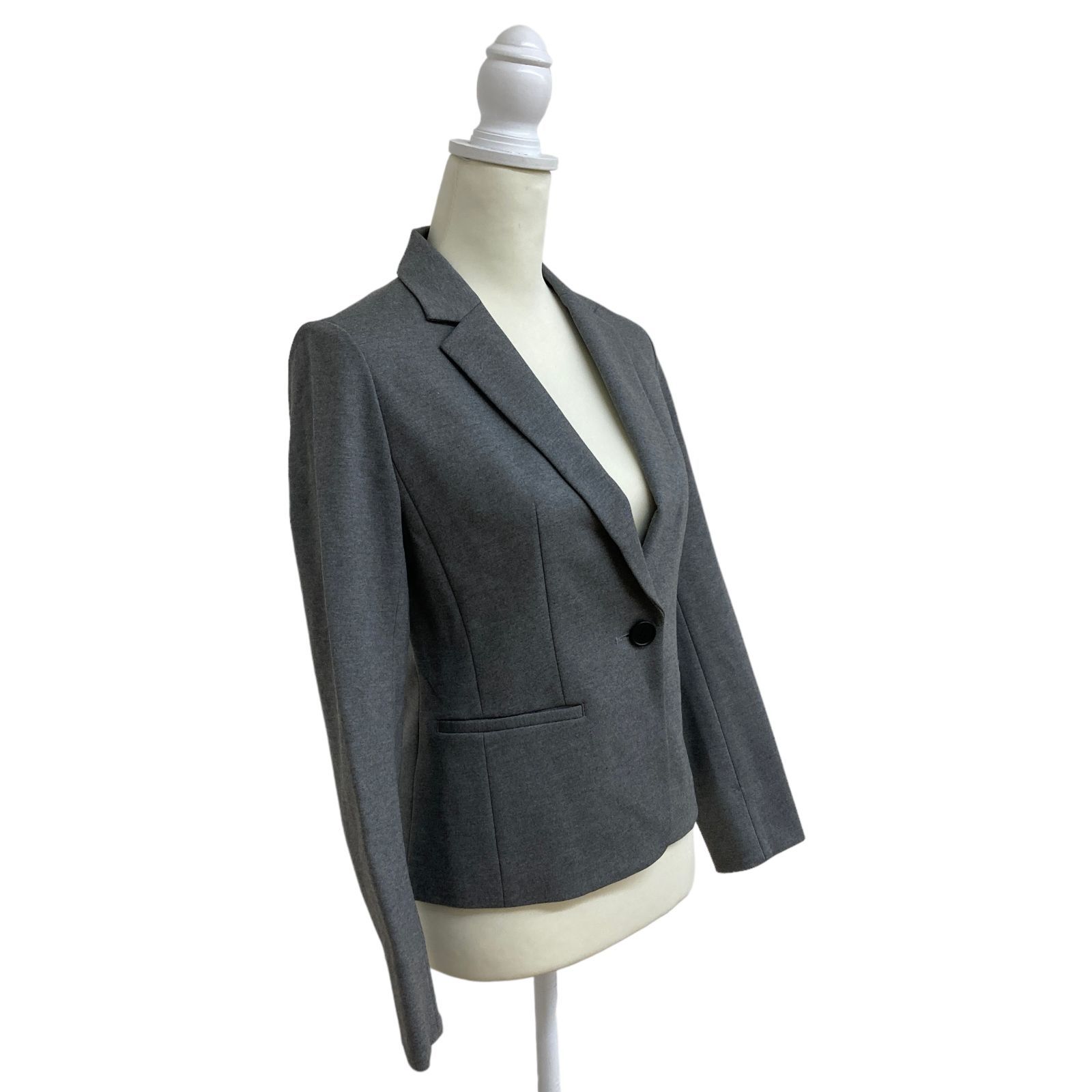 ☆新品・未使用品☆ INDIVI インディヴィ ジャケット アウター 