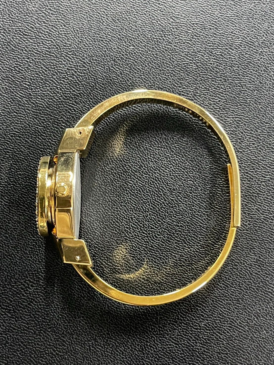 Andre Mouche】アンドレムッシュ カメオ バングルウォッチ