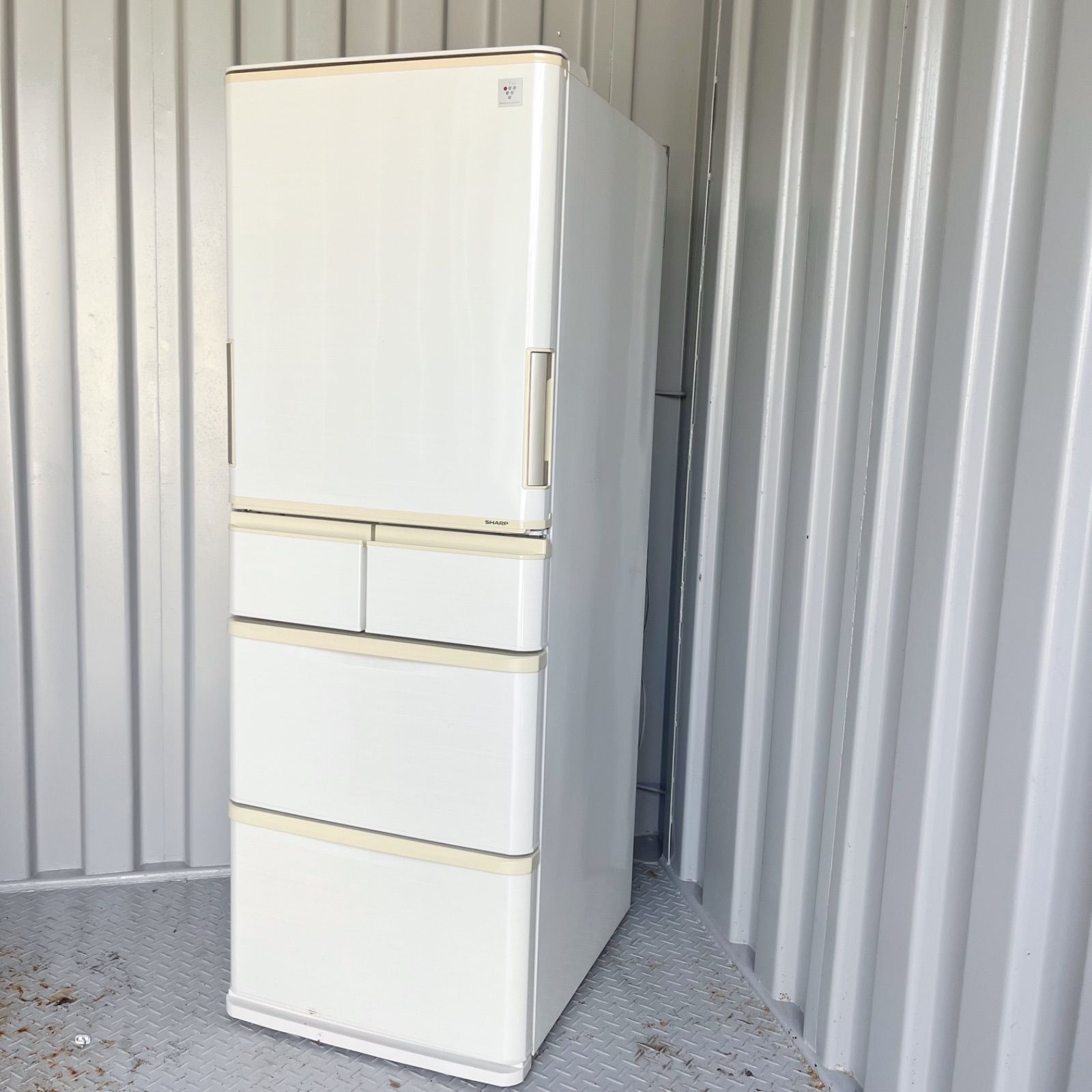 174取付無料！完動品！SHARP自動製氷付き どっちもドア大容量384L冷蔵庫 174取付無料！完動品！SHARP自動製氷付き どっちもドア大容量384L