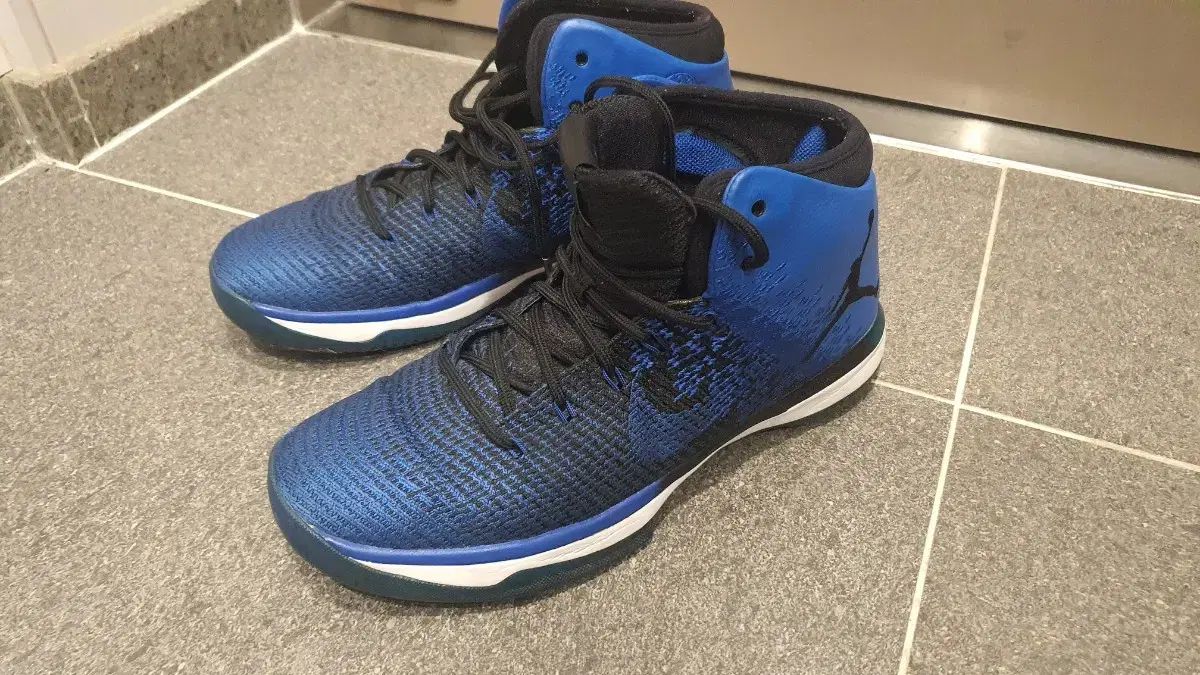 NIKE(ナイキ) ジョーダン 31