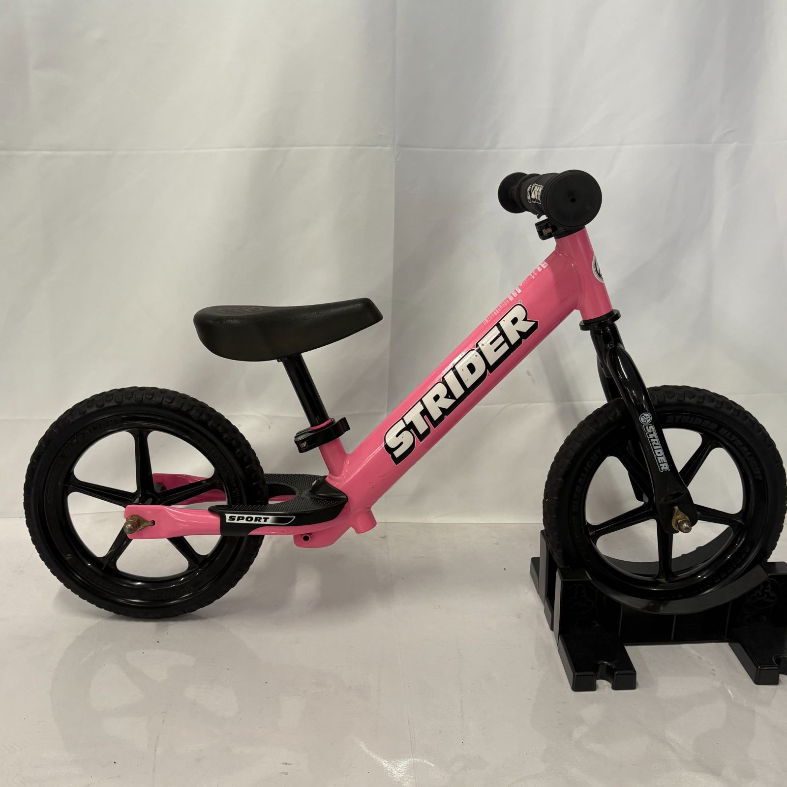 ストライダー STRIDER スポーツモデル 12インチ ピンク 子供自転車ピンク