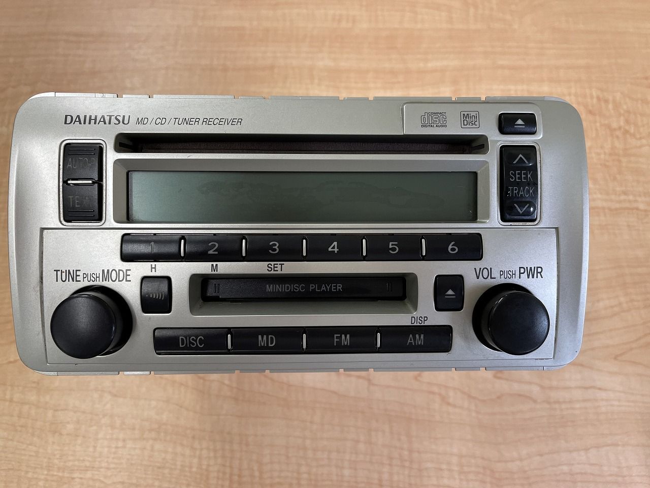 ダイハツ純正 CD/MDプレーヤー 86180-B2080 動作確認済 MD/CD/AM