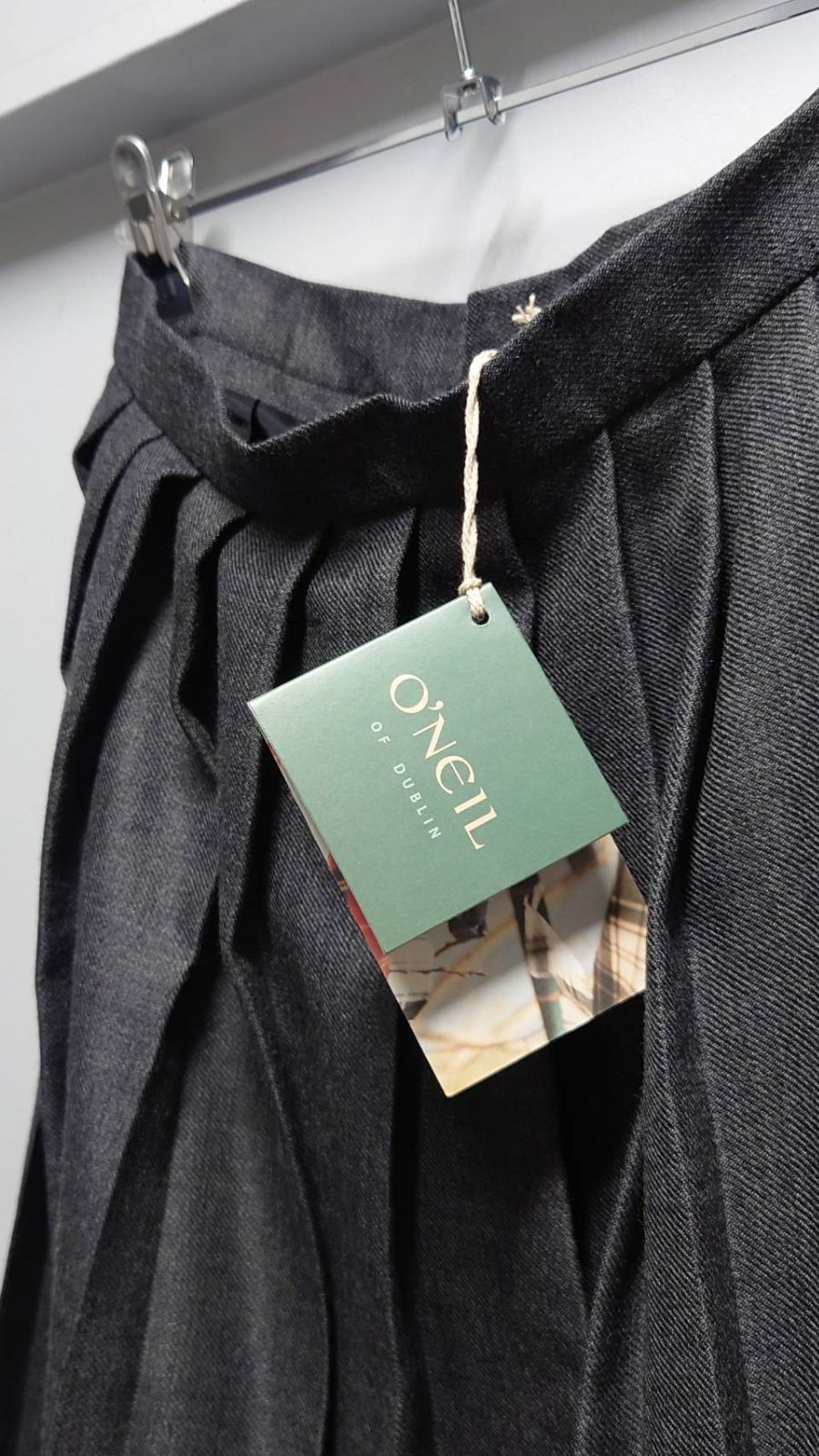 Dead Stock” O NEIL OF DUBLIN アイルランド製 ウール プリーツスカート サイズ8 SIROKUMA-CORPORATION_COM