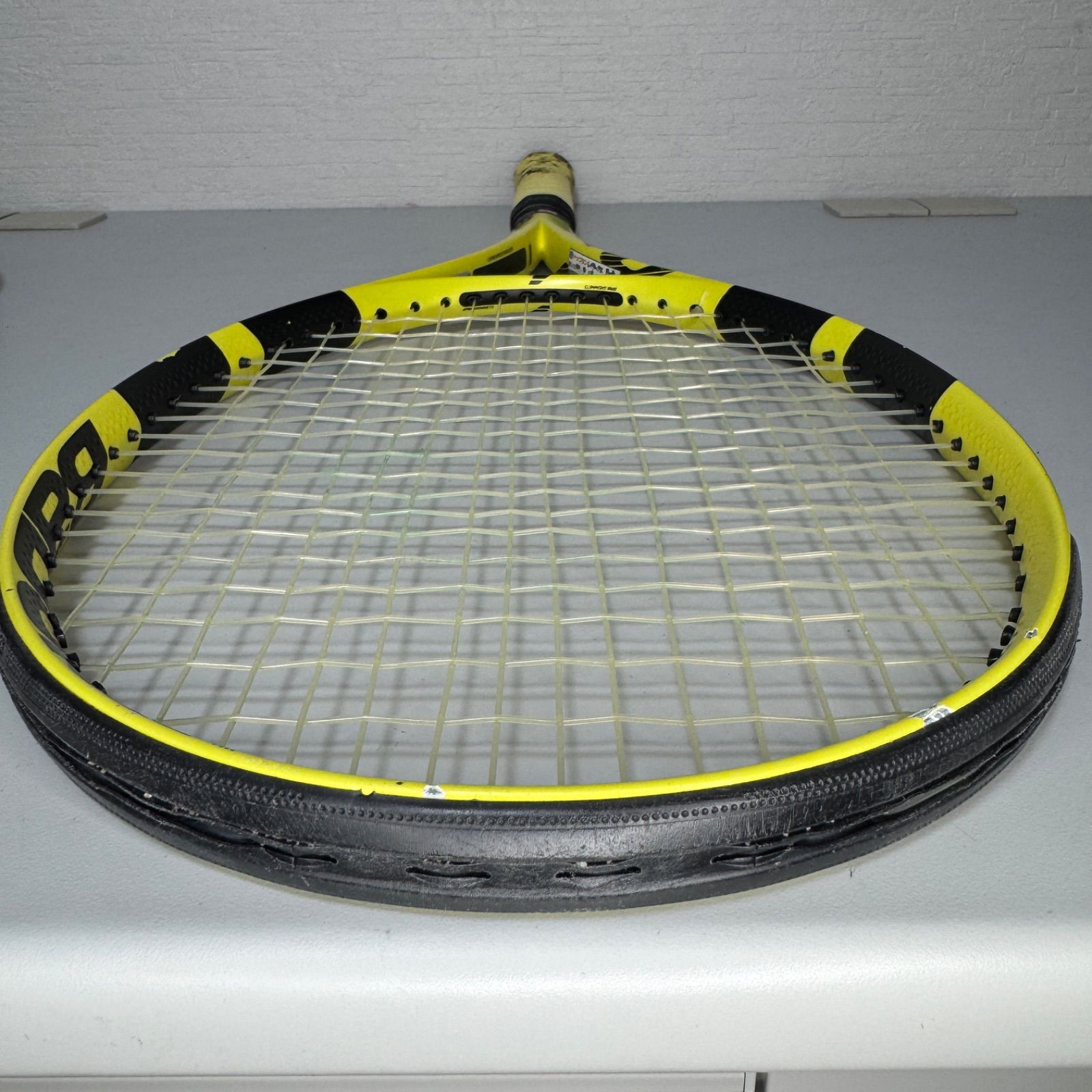 バボラ Babolat PURE AERO 2019 ピュアアエロ G3 300g ヒビあり