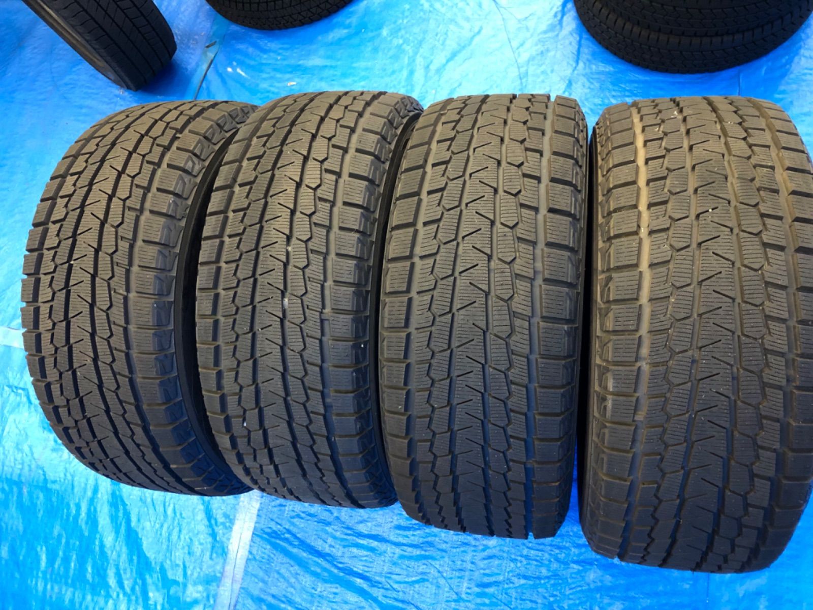 スタッドレス 255/55R18 ヨコハマ ice GUARD G075 バリ山 イボ付き 4本