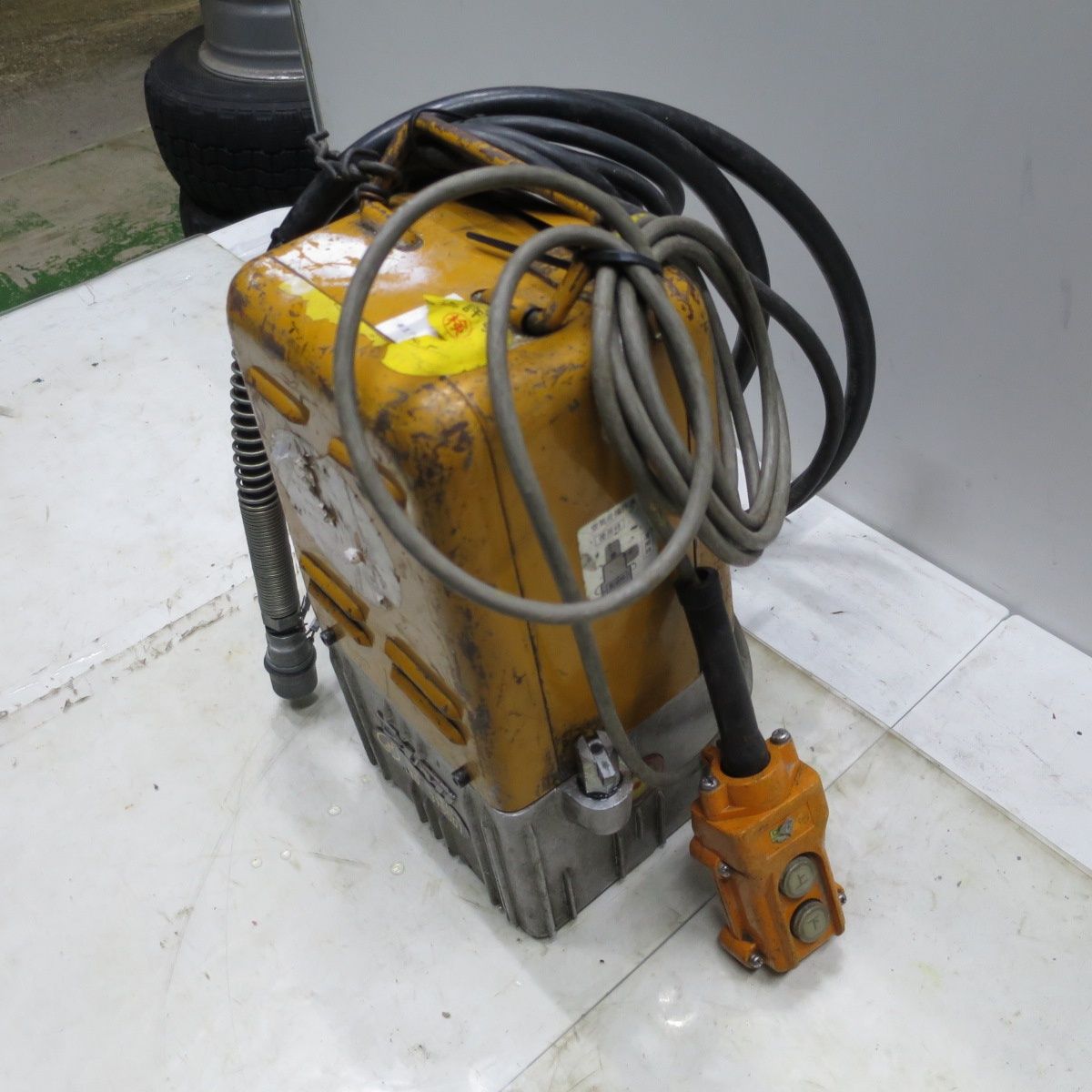 送料無料 ◆IZUMI イズミ 電動 リモコン 式 油圧 ポンプ R14E-F 機動 油圧 ヘッド 分離式 工具 ポンプ部 泉精器◆ WWW_NOITHATQUANGTHANH_NET