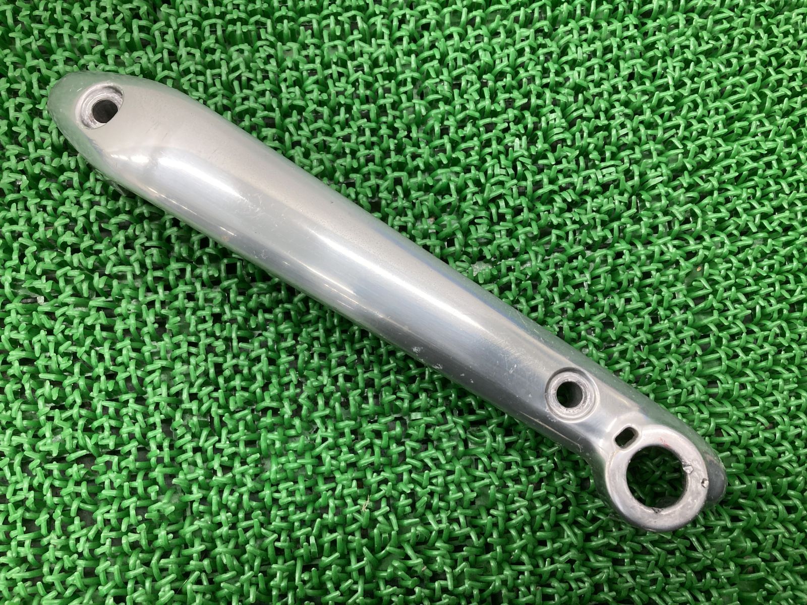 CB400FOUR リアフェンダーステー 左 MBE ホンダ 純正 バイク 部品 NC36 平成フォア CB1100 ウインカーステー CB1100EXにも