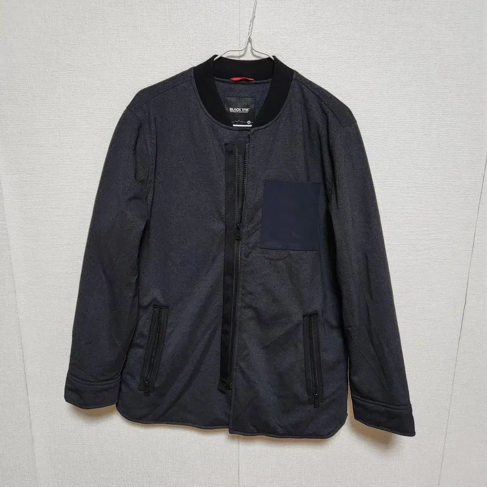 韓国発★新品 BLACK YAK ブラックヤク スポーツウェア トップス M BLACK YAK(ブラックヤク) ネイビー 登山 機能性 ハーフジップ