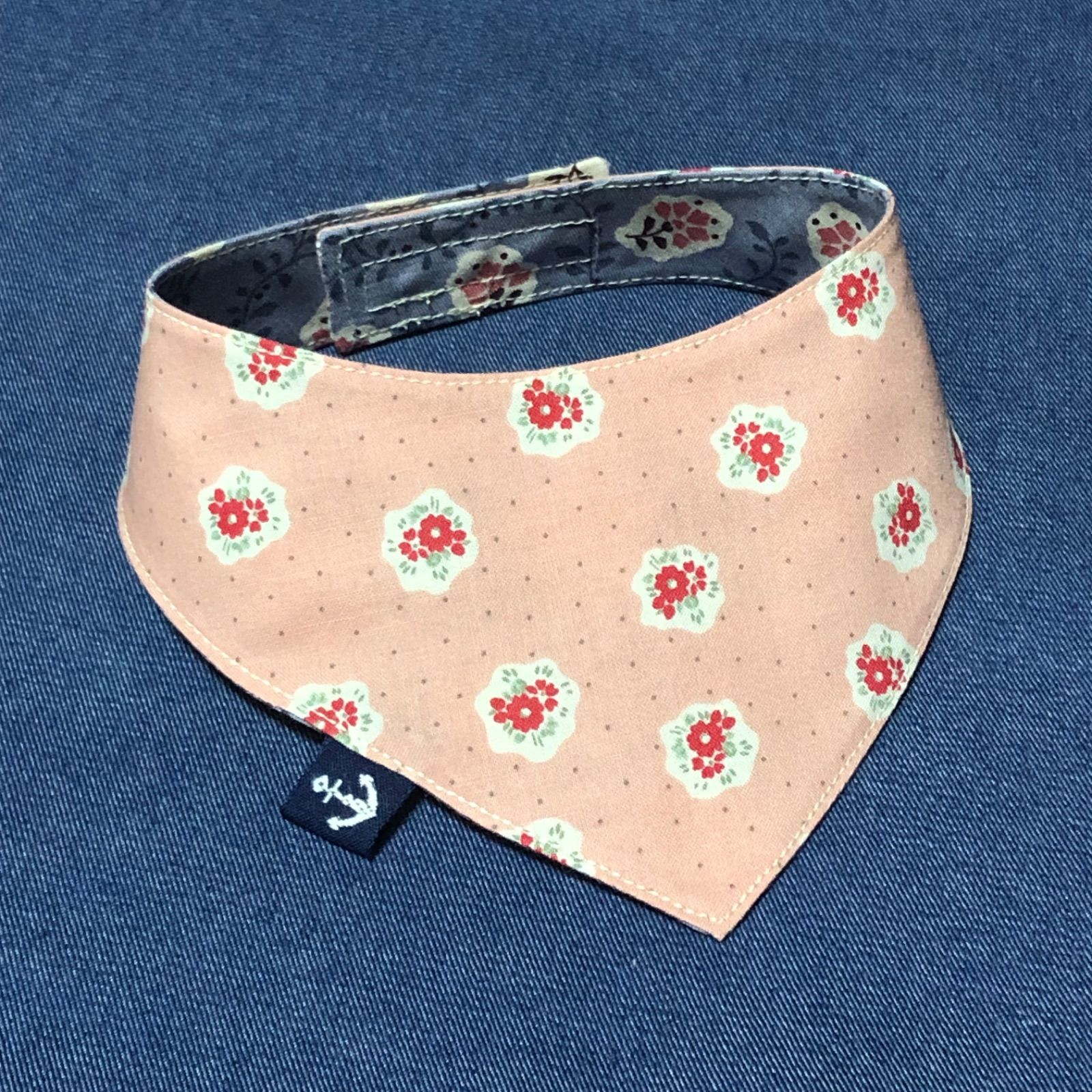 ☘️No.2266☘️ 犬猫用 リバーシブル バンダナ スタイ Mサイズ 花柄