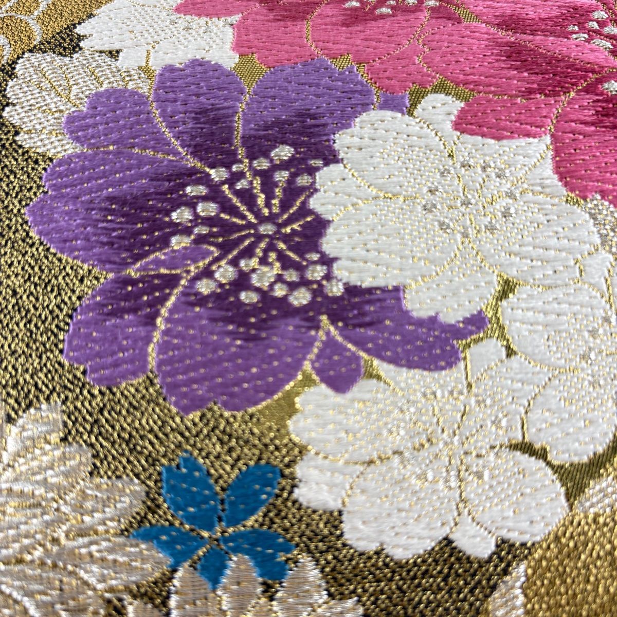 袋帯 美品 秀品 振袖向き 桜 菊 金銀糸 箔 金色 六通 正絹 【中古