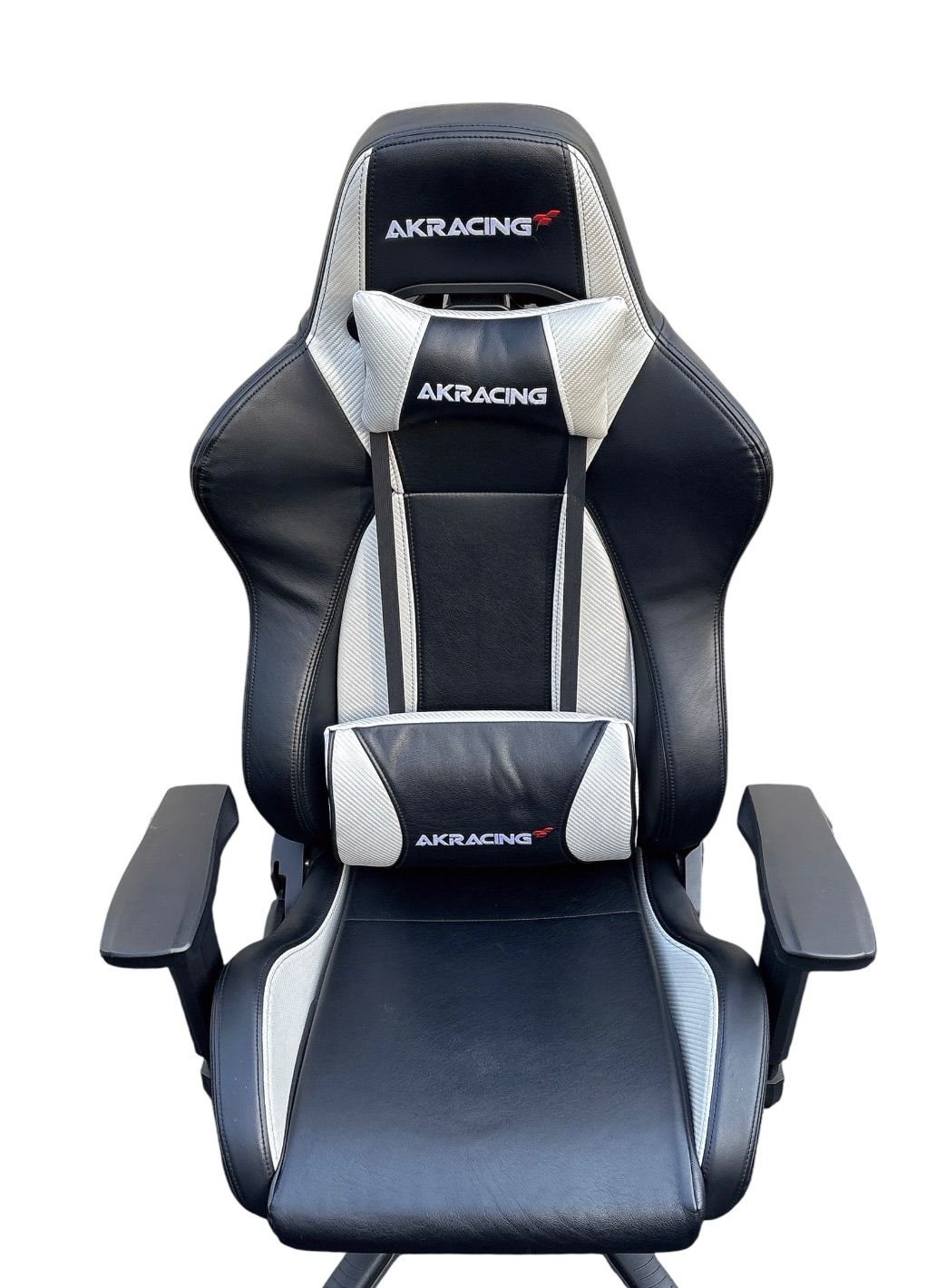 ゲーミングチェア AKR-PREMIUM/LOW-SILVER オットマン付き！ ゲーミングチェア AKR-PREMIUM/LOW-SILVER オットマン付き！