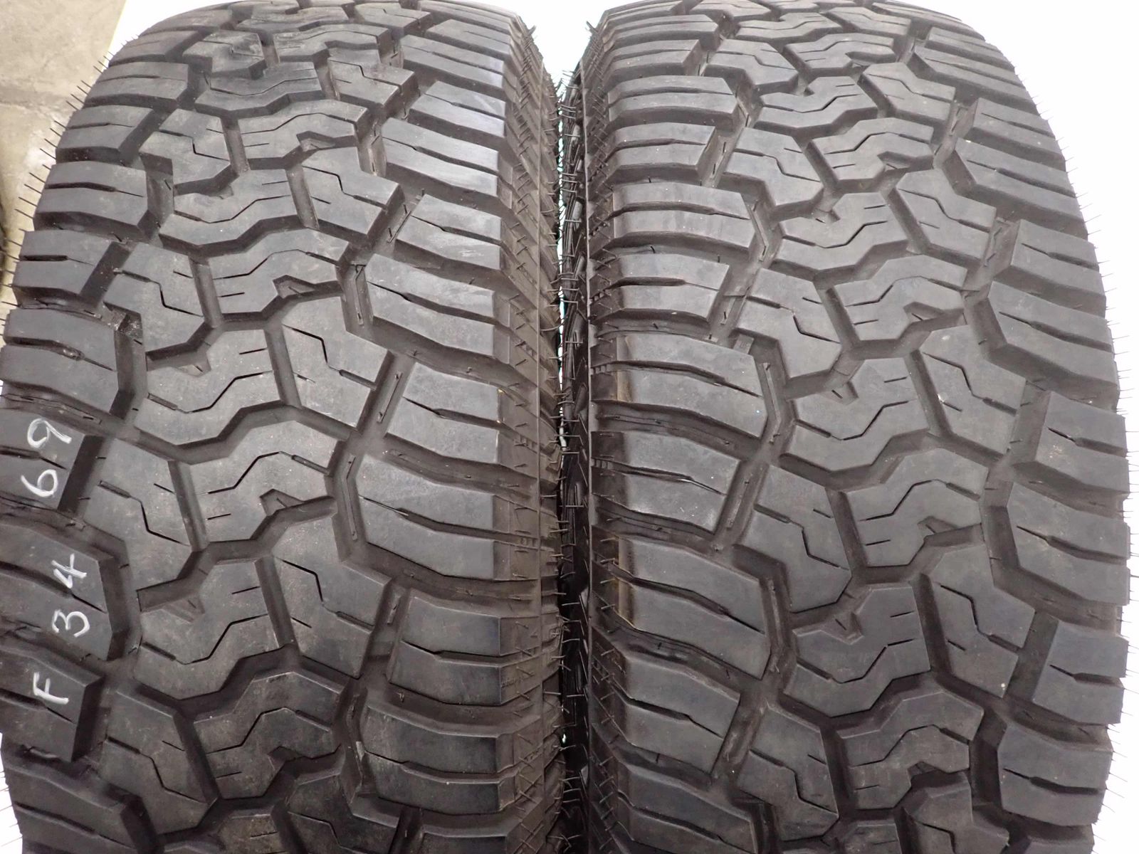 265|65R17×8J 120|117