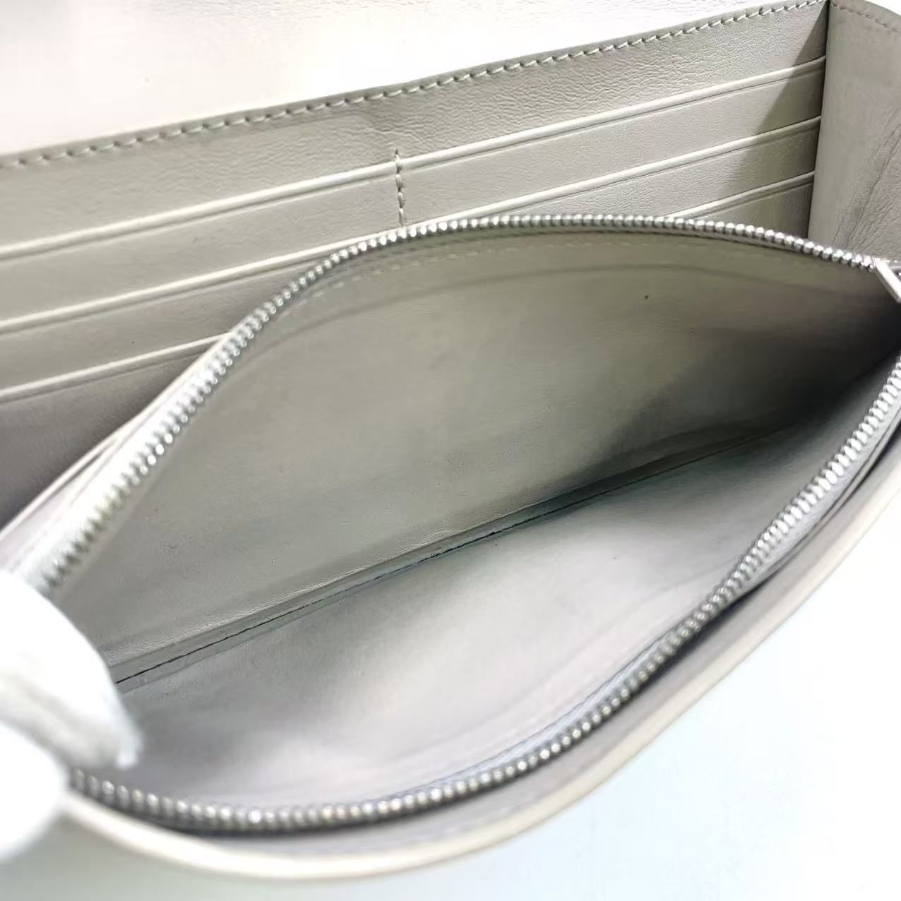 アナグラム コンティネンタルウォレット