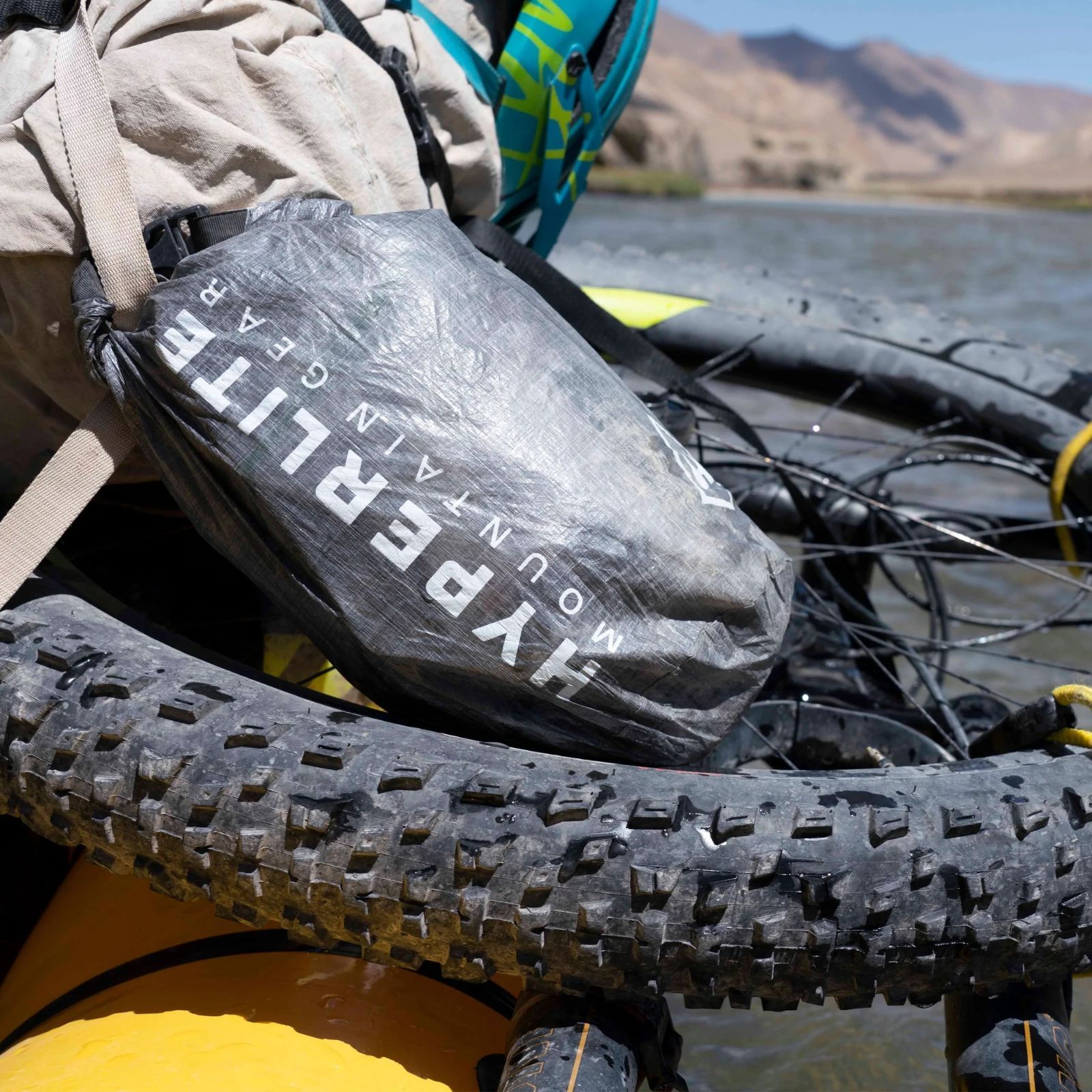 Hyperlite Mountain Gear ROLL-TOP STUFF SACK M 10L 34g