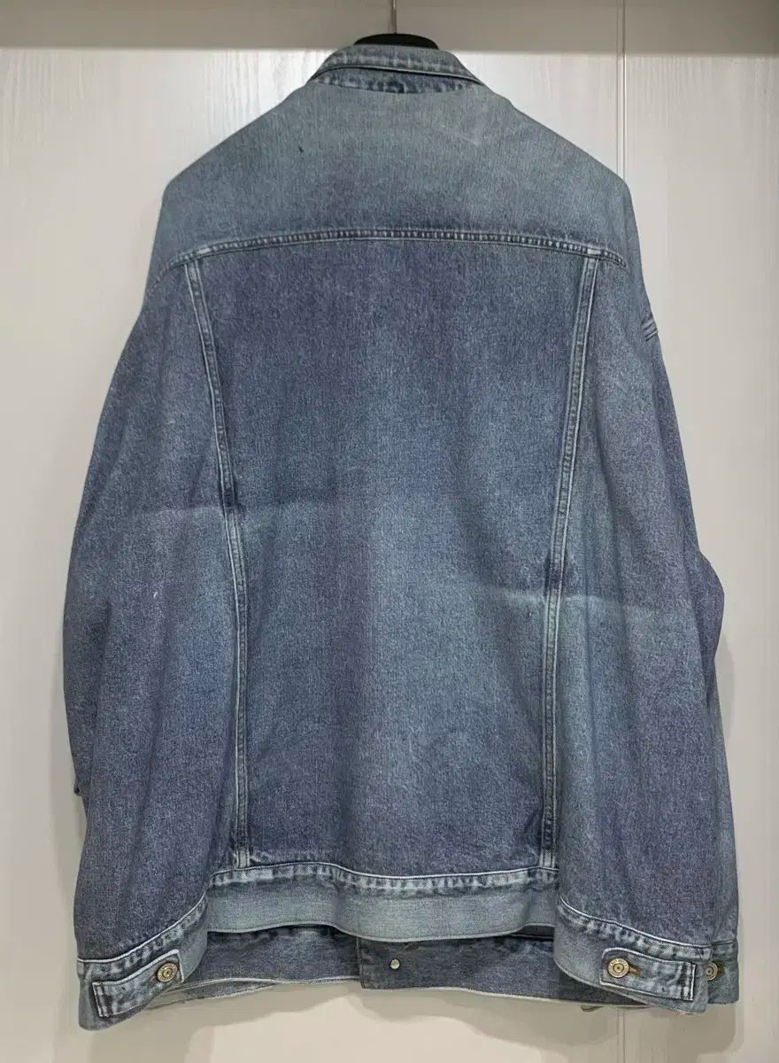 Balenciaga トロンプルイユジャケット 新品】BALENCIAGA（バレンシアガ ）トロンプルイユ転写デニム