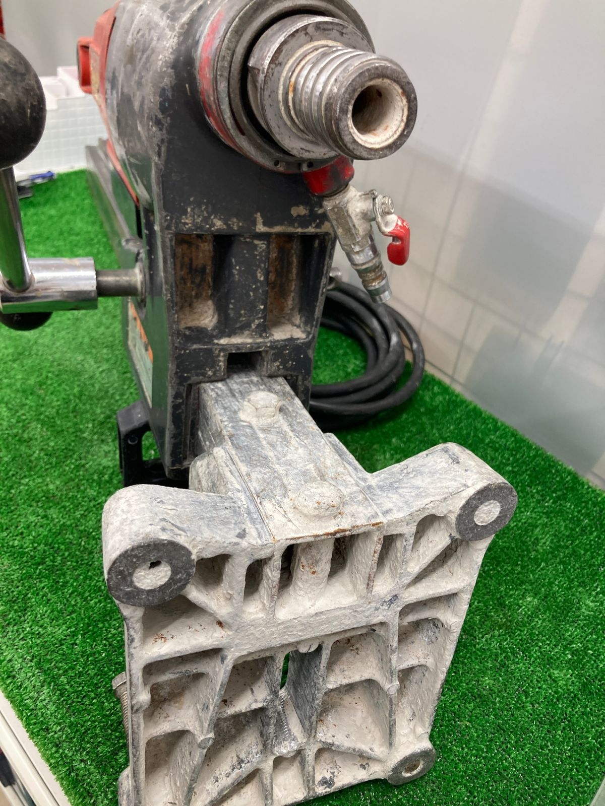 穴あけ機 建設機械