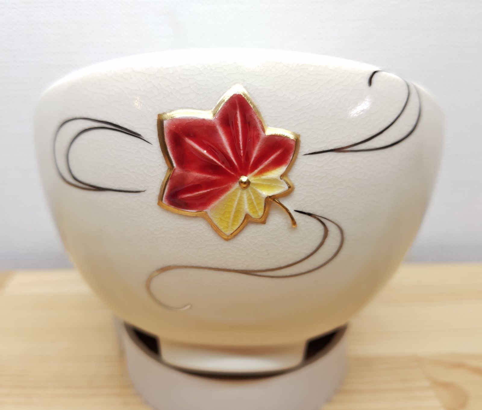 送料込【逢絢亭・新品】茶道具 茶碗 京焼 乾山 八ッ橋 壱休窯 共箱入り 送料込【逢絢亭・新品】茶道具 茶碗 京焼 御本 団扇の図 壱休窯 共箱入り