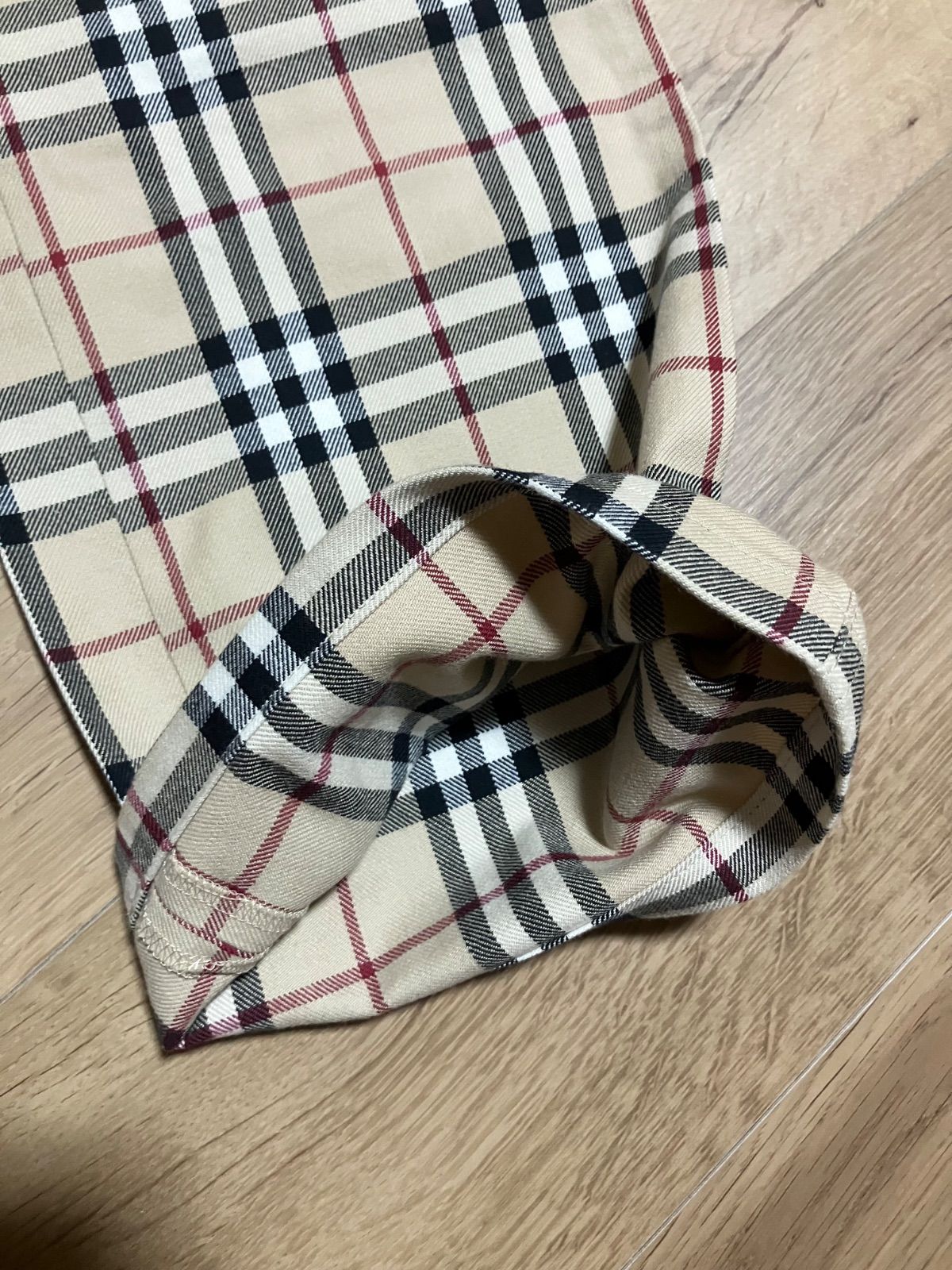 ❤️micotoバーバリーロンドン　ベージュパンツ　38 ノバチェック ❤️micotoバーバリーロンドン ベージュパンツ 38 ノバチェック