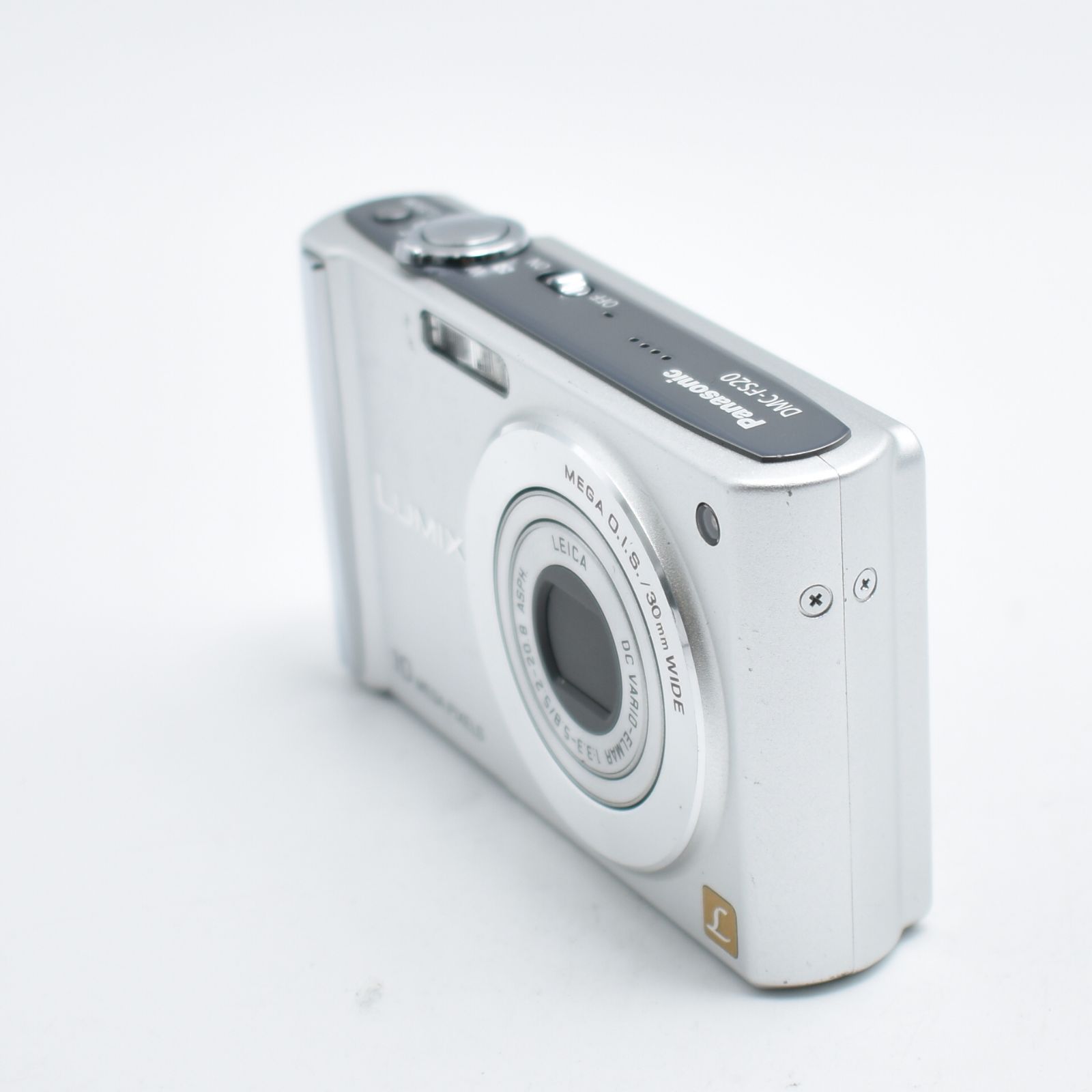 Panasonic デジタルカメラ LUMIX DMC-FS20シルバー 概要 デジタルカメラ DMC-FS20 | LUMIX（ルミックス） ミラー