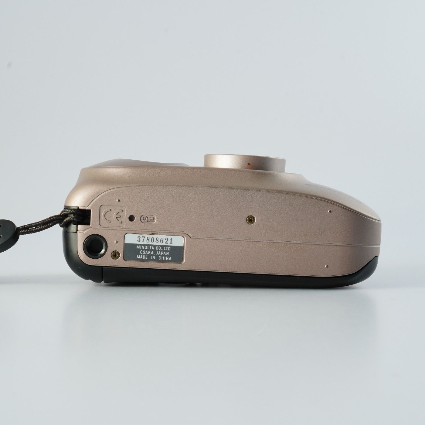 25 コンパクトフィルムカメラ