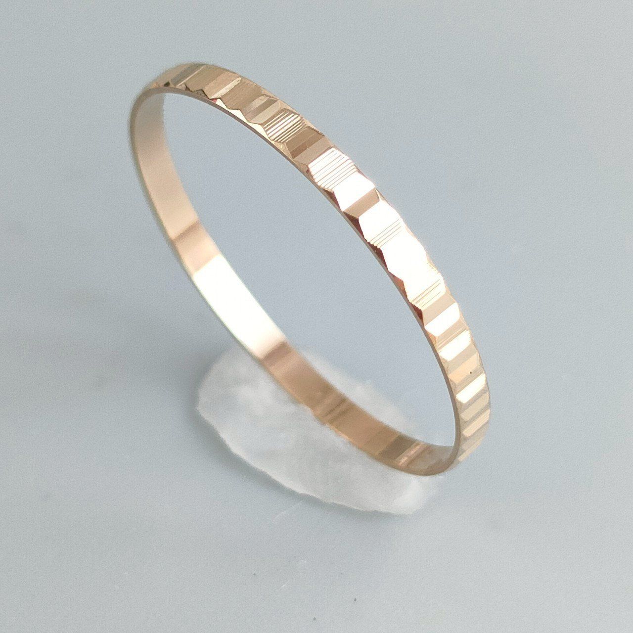 18金 K18 細身 デザインリング レディース 0.4g 13号 B992 - メルカリ