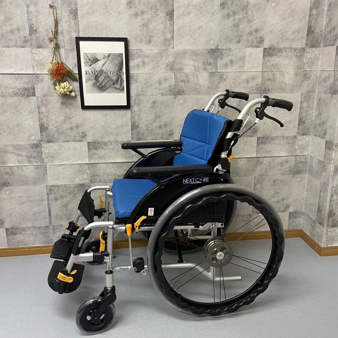 車椅子 軽量 NEXT-21Bネクストコア【中古品】介護、介助